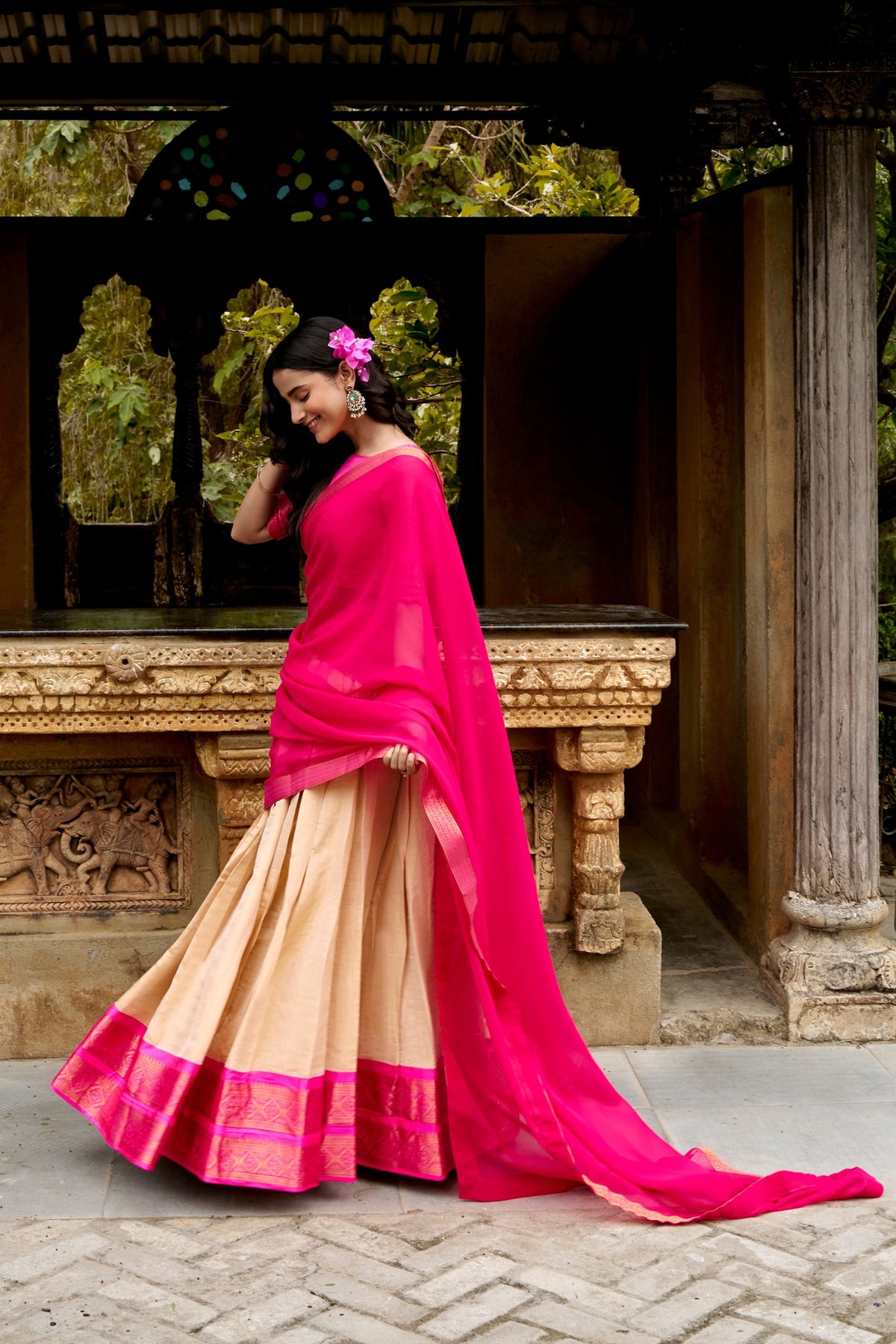 Exquisite Off-White and Pink Kanchipuram Silk Lehenga Choli with Zari Weaving Work