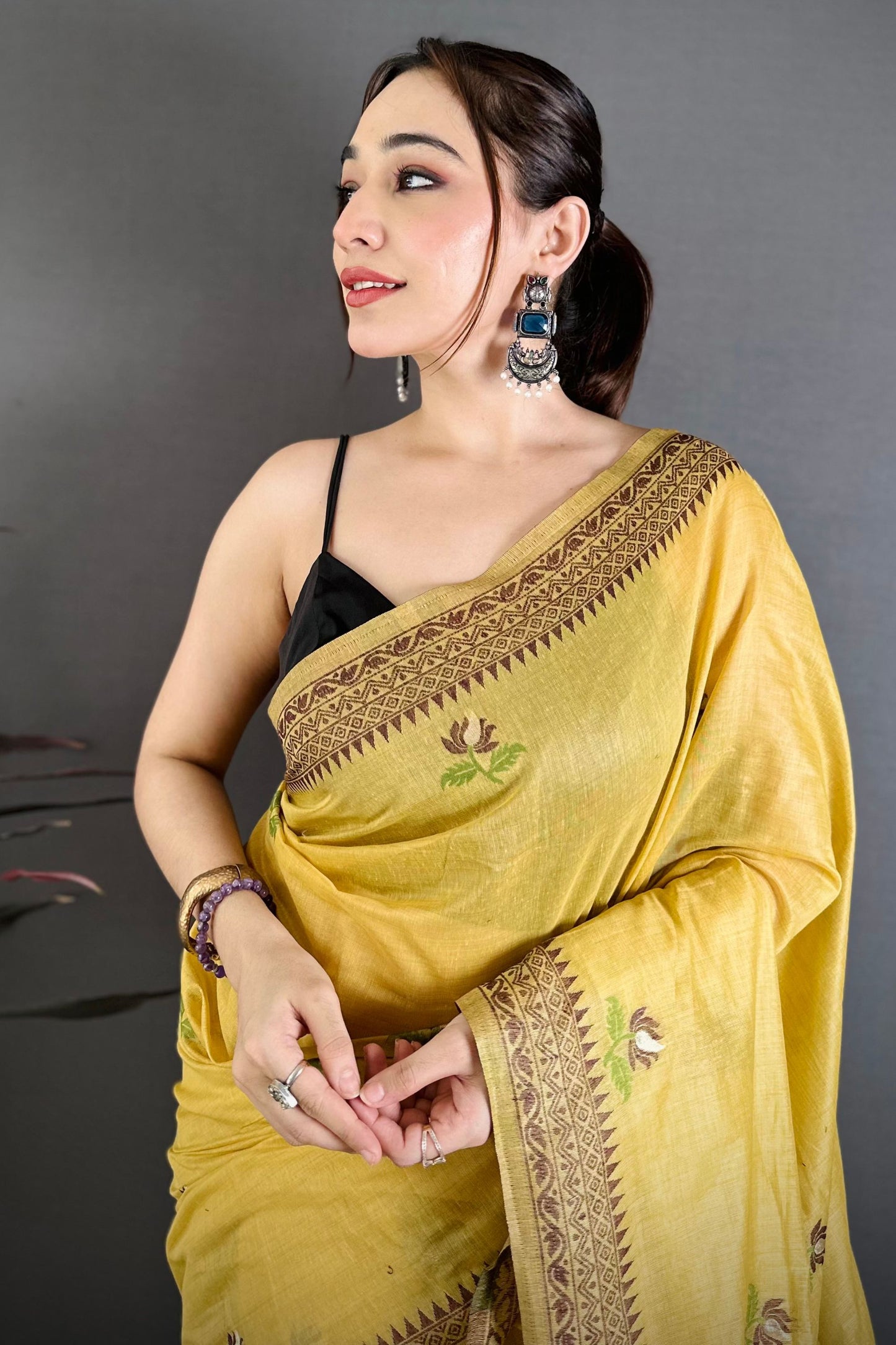Mustard Yellow Linen Cotton Saree Floral Print Pallu