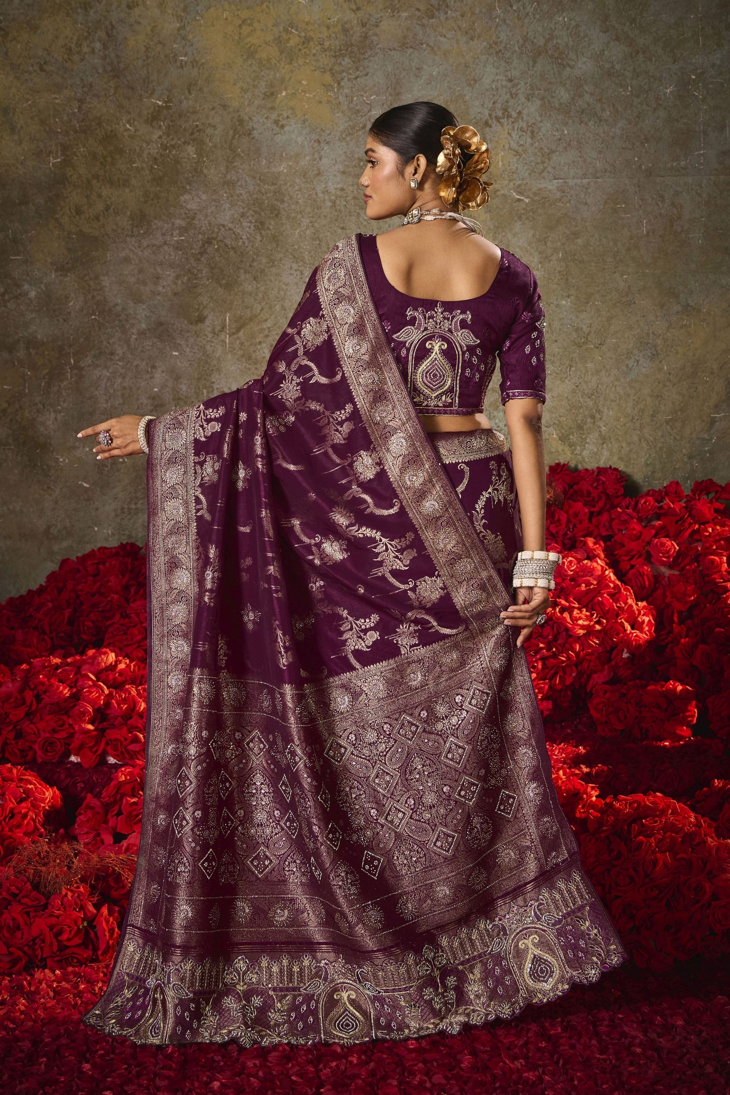 Wine Purple Banarasi Silk Saree Heavy Gold Zari Weaving Embroidered Blouse