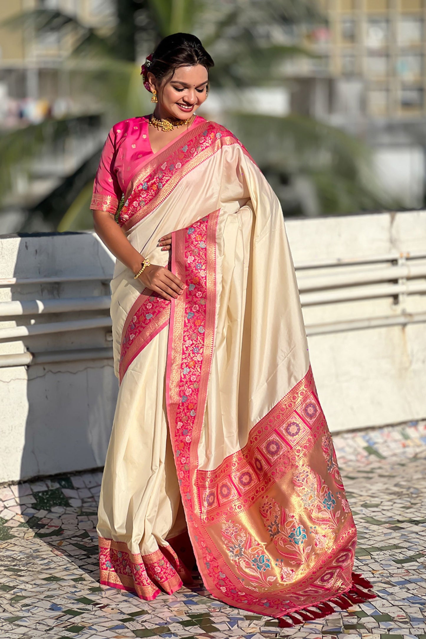 Cream Paithani Silk Saree Rich Pink Zari Border Designer Floral Peacock Pallu