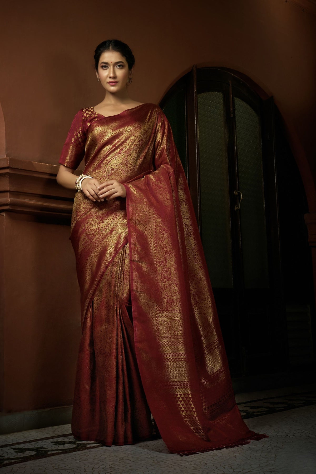 Stylish Maroon Pure Kanjivaram Weaving Silk Saree for Women
