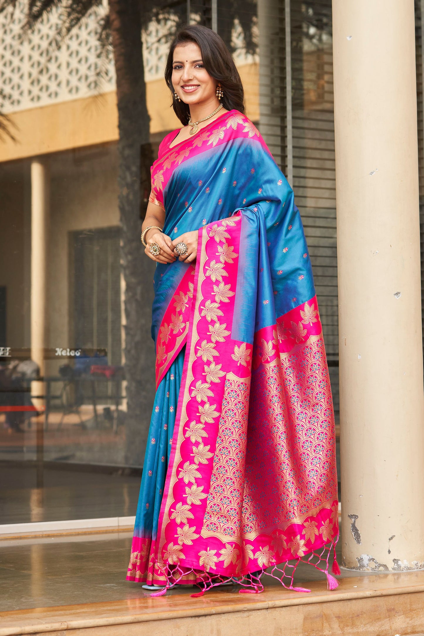 Elegant Sky Blue Silk Saree with Pink Contrast Border Floral Zari Work