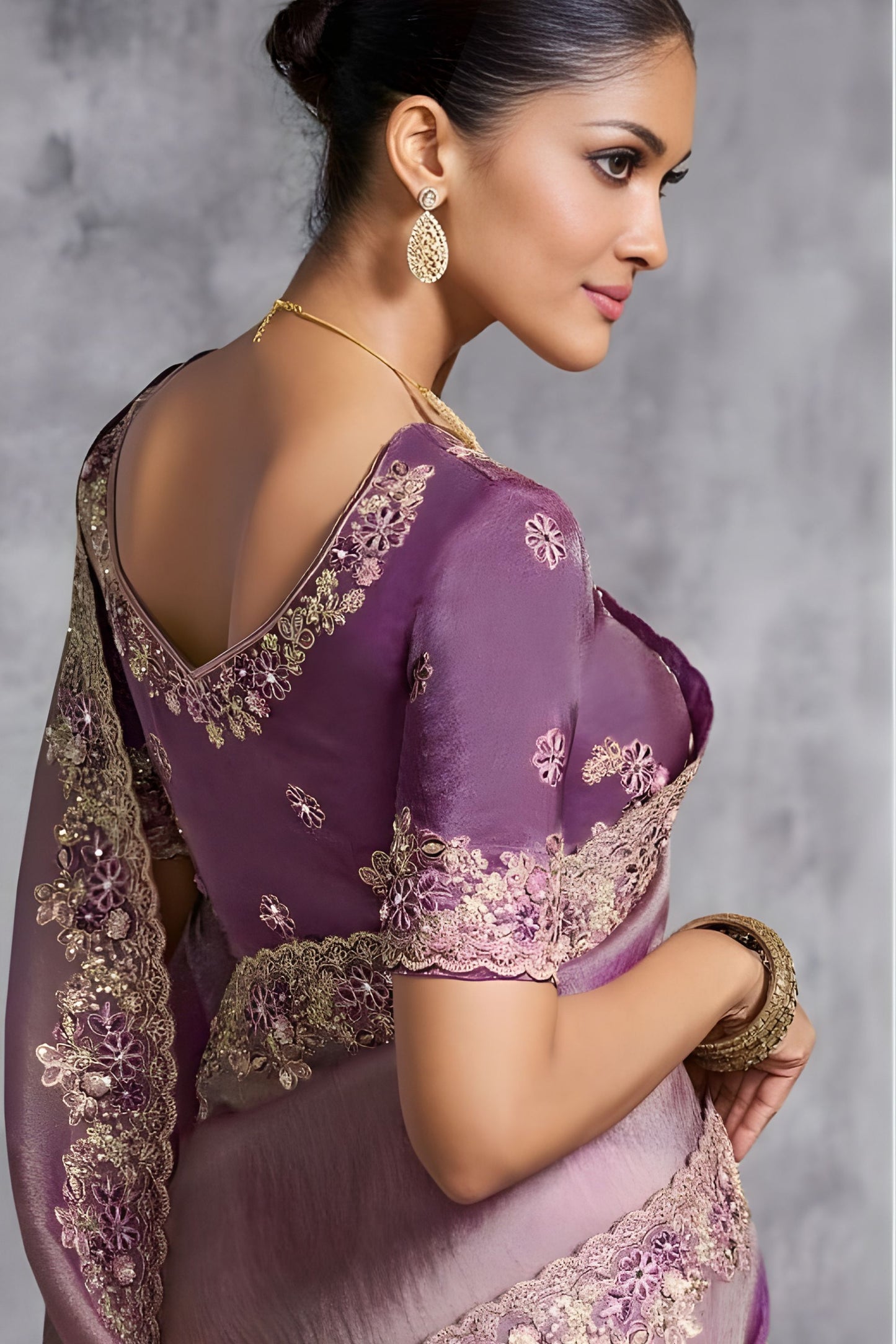 Luxury Lavender Silk Saree with Zari Embroidery Border Designer Blouse