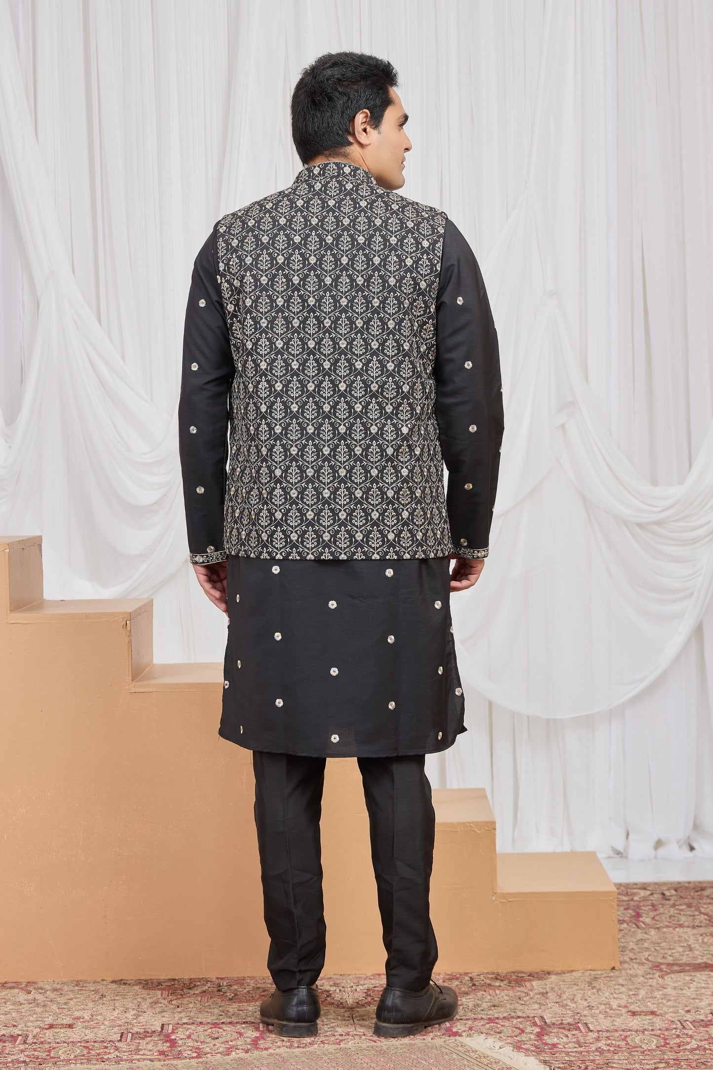 Elegant Black Art Silk Embroidered Wedding Kurta Pyjama with Jacket for Men
