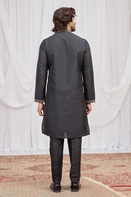Classic Black Art Silk Embroidered Wedding Kurta Pyjama with Stole for Men