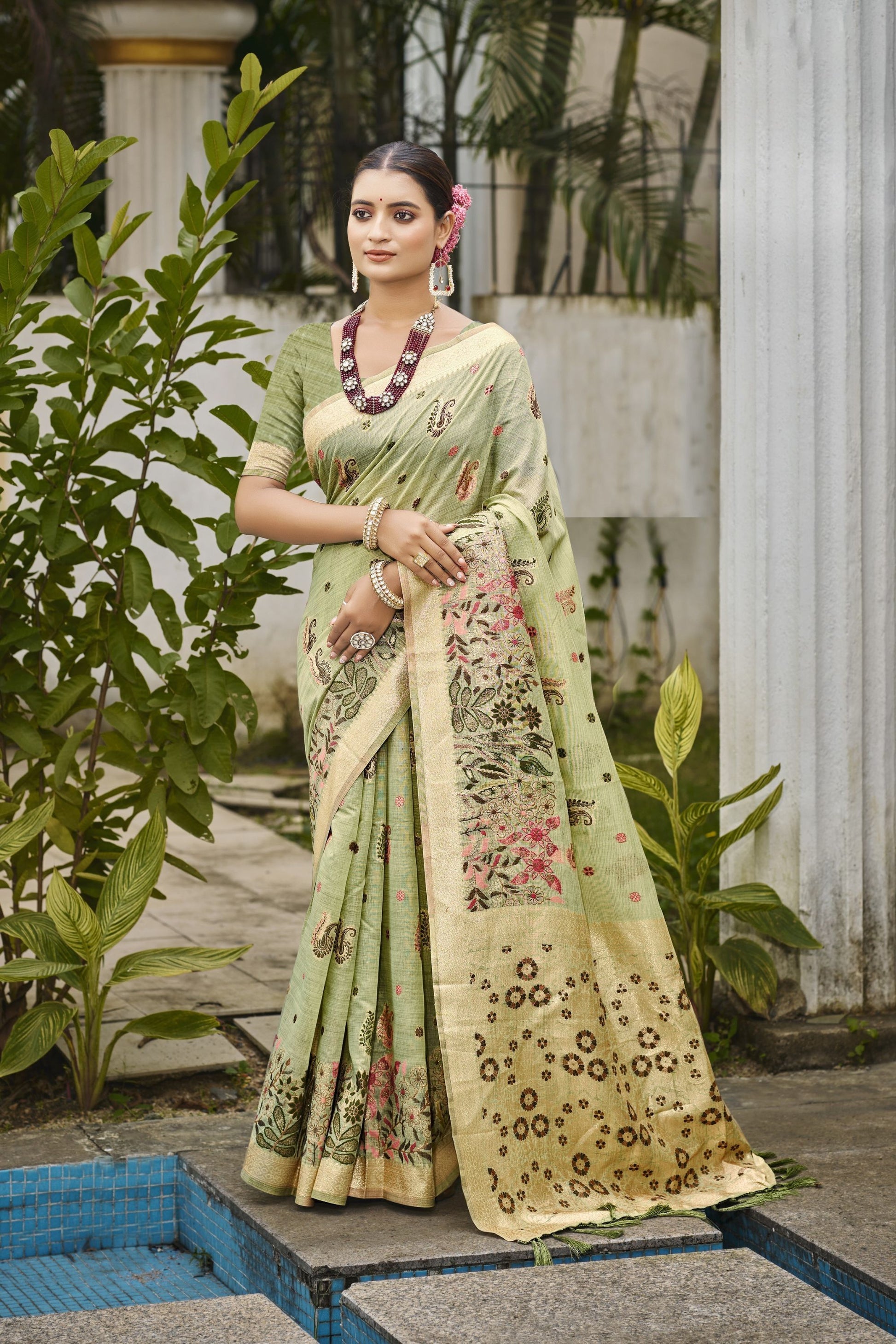 Pastel Green Banarasi Silk Saree with Zari Weaving Pallu Festive Wear