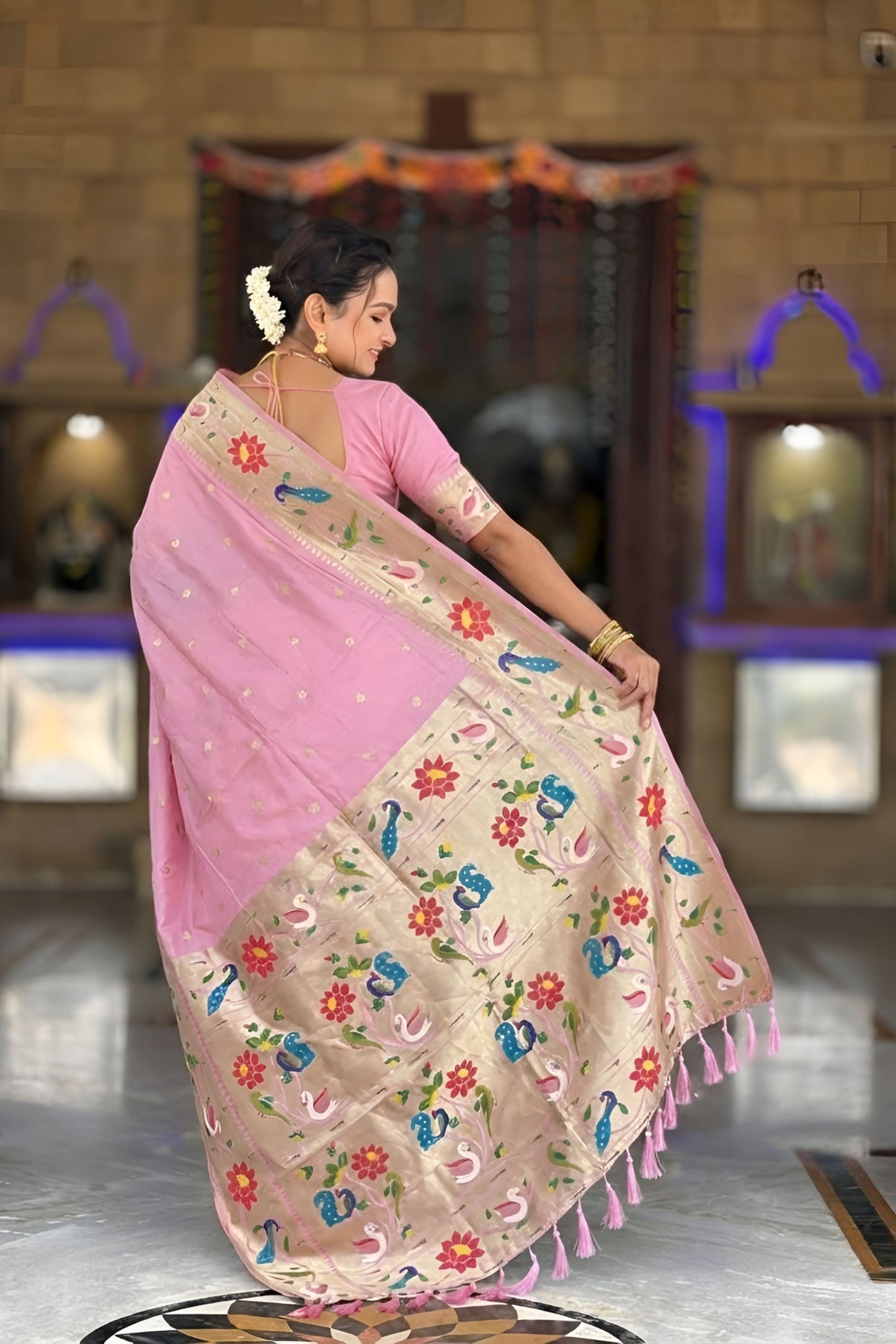 Pink Floral Woven Linen Silk Saree with Designer Border
