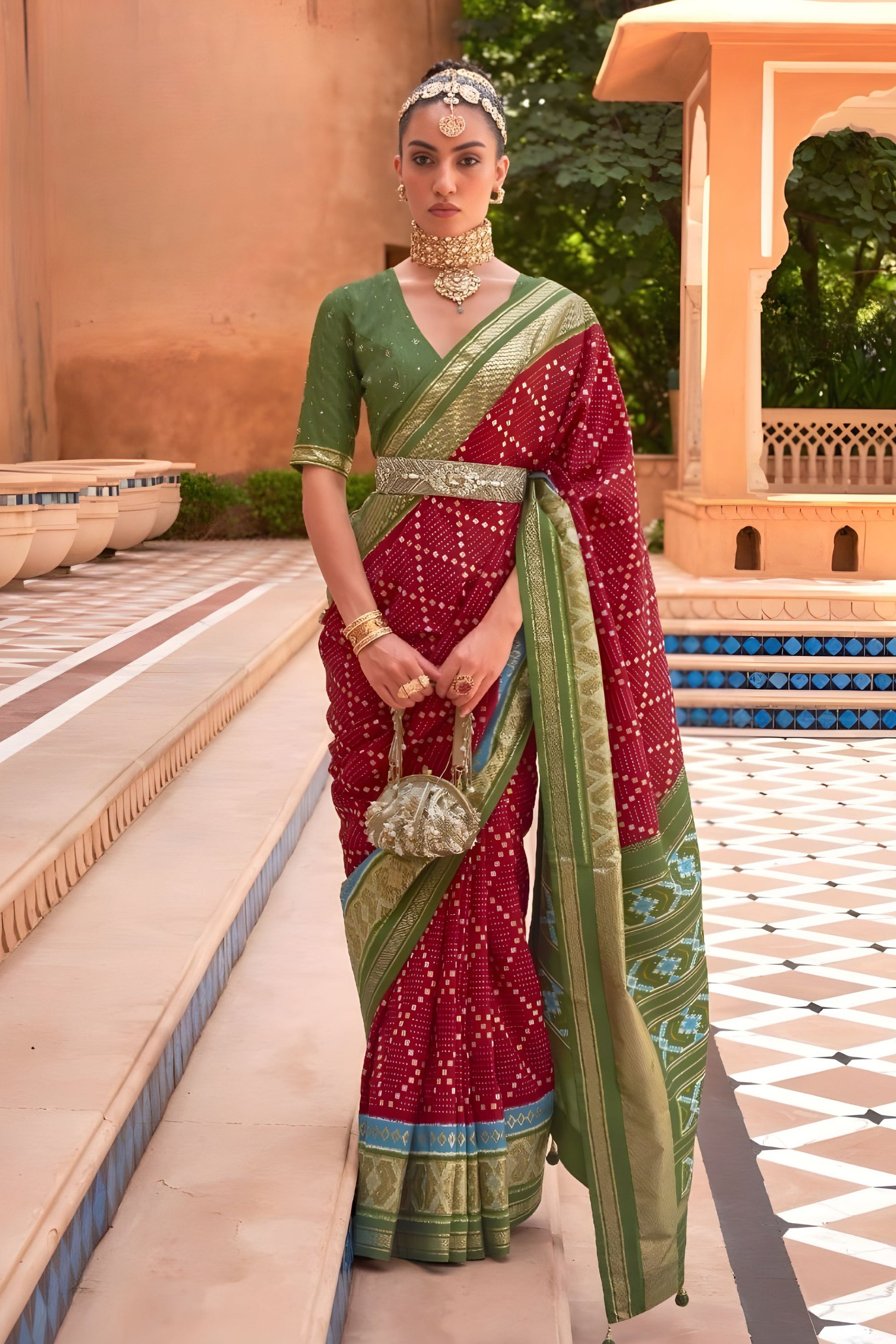 Maroon Patola Silk Saree Olive Green Border Ikat Weavingn