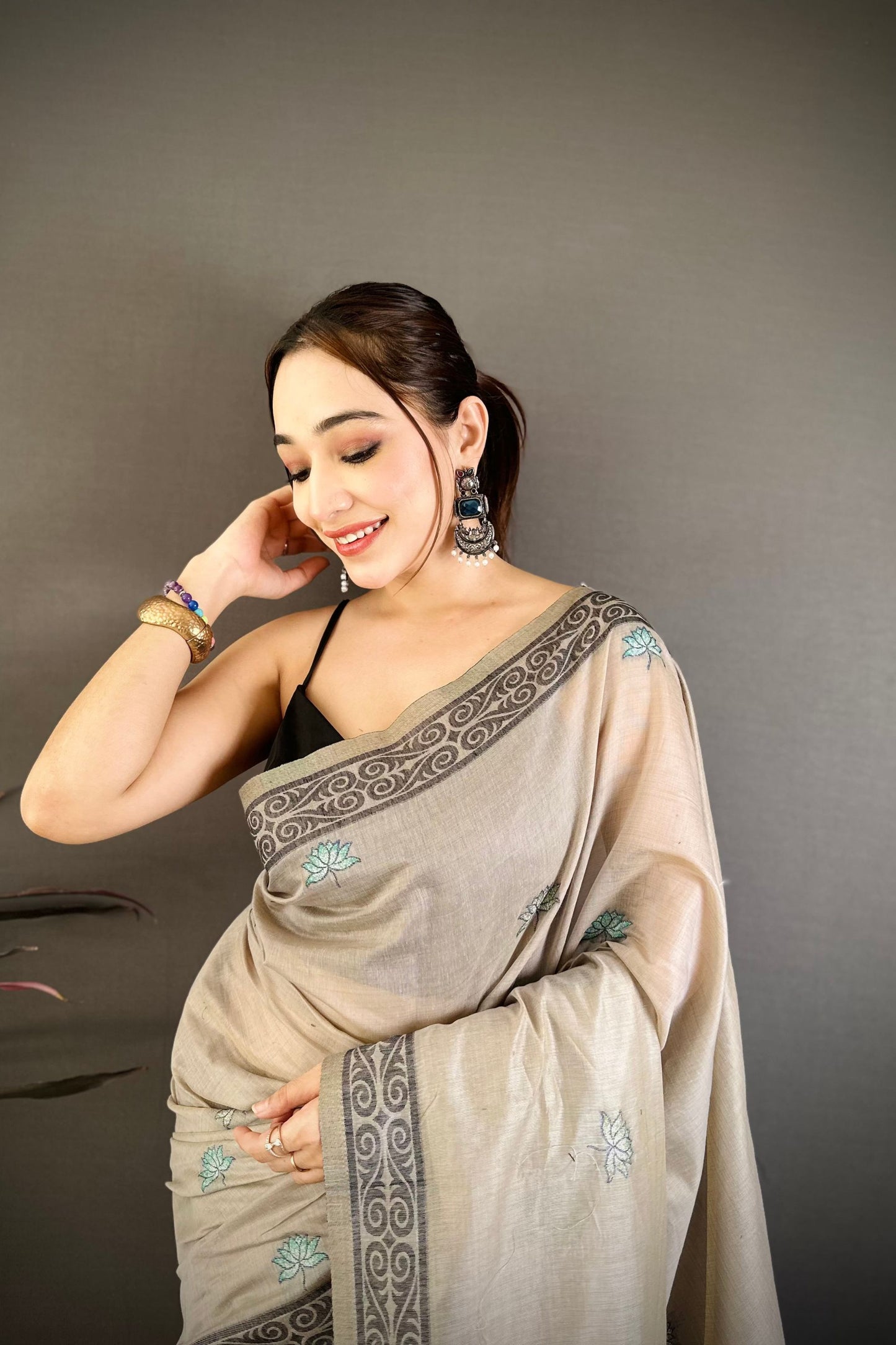 Taupe Grey Linen Cotton Saree with Artistic Elephant Print Pallu