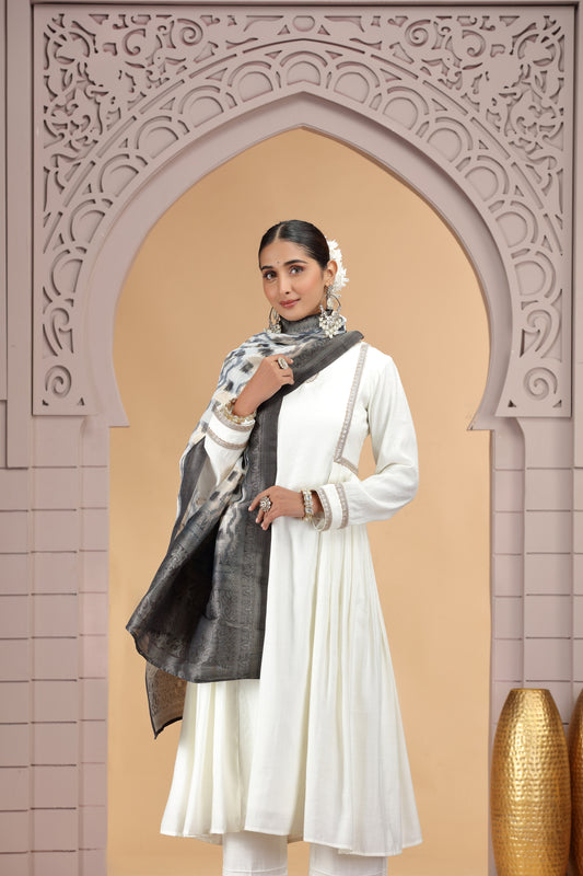 Beautiful Off White Chiffon Readymade Salwar Suit with Printed Dupatta for Women