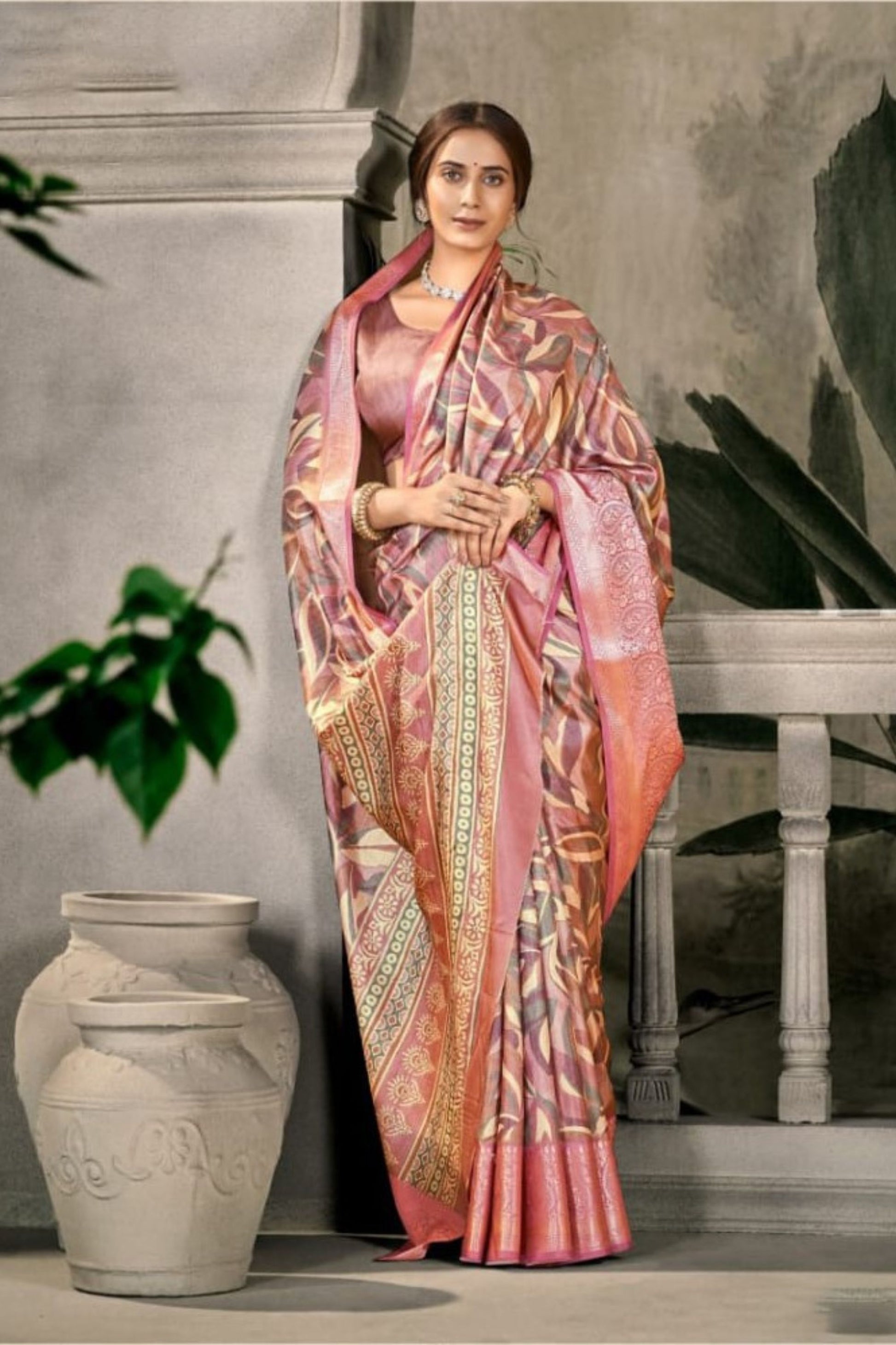 Stylish Pink Banarasi Silk Saree with Geometric Weaving  for Wedding 