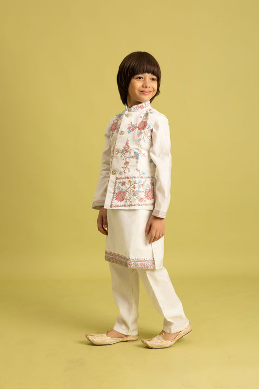 Graceful White Viscose Silk Embroidered Kurta Set with Floral Nehru Jacket
