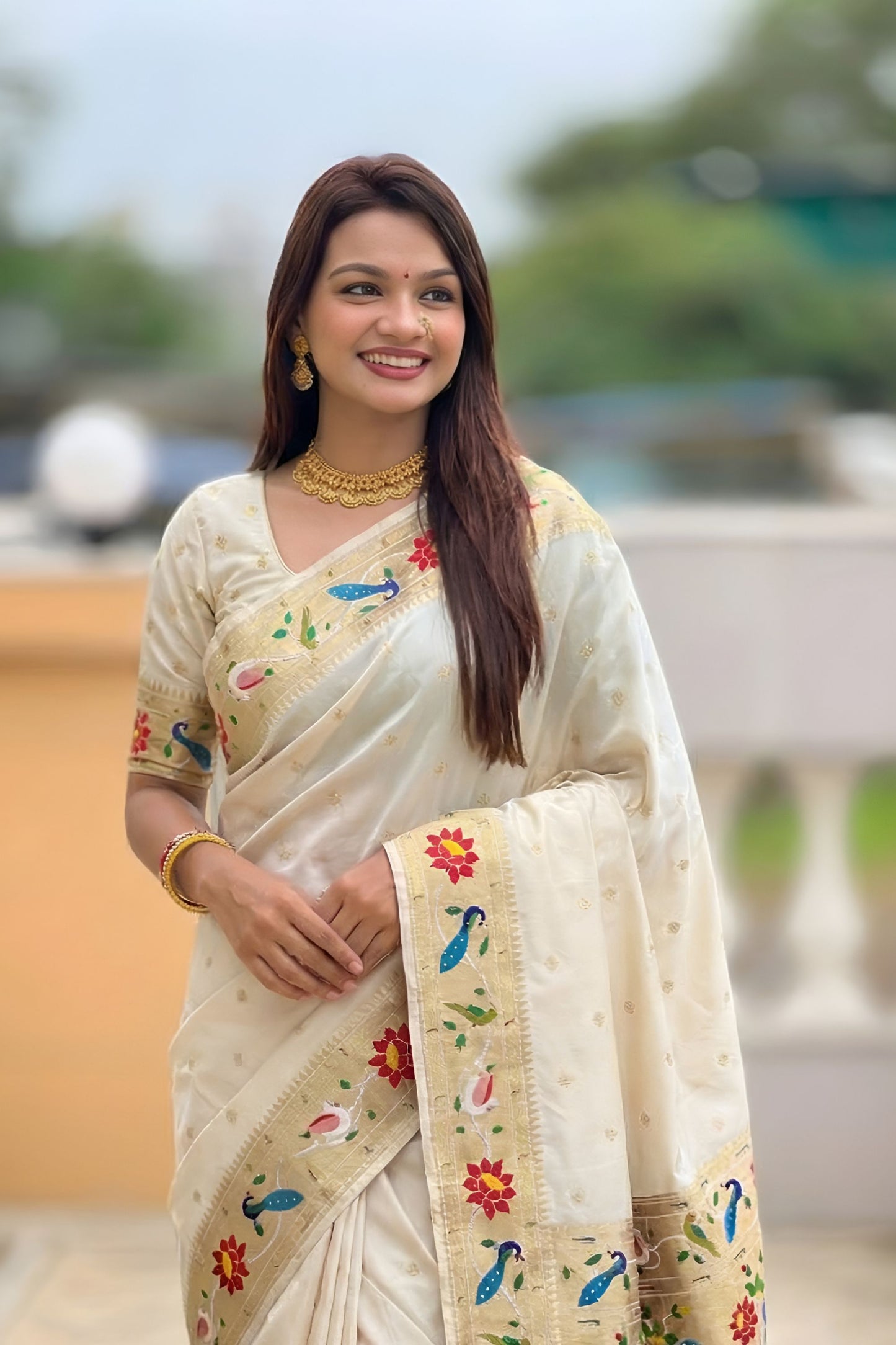 Off White Floral Woven Linen Silk Saree with Designer Peacock Border
