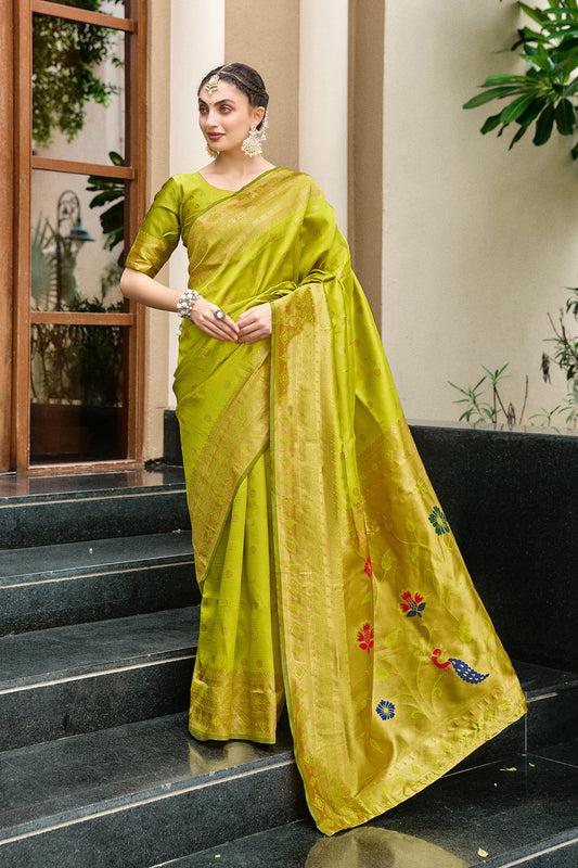 Parrot Green Silk Saree Peacock Floral Pallu Traditional Festive Wear