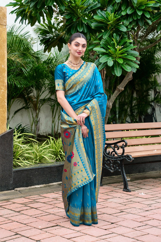 Elegant Blue Silk Saree Peacock Pallu Festive Wear
