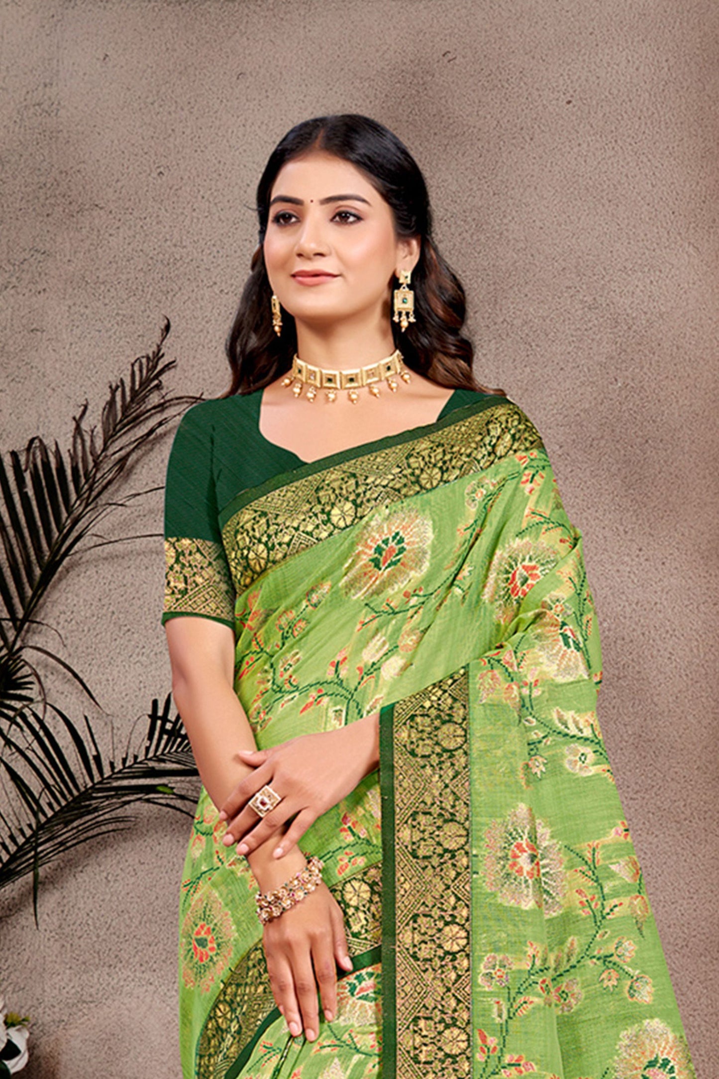 Green Banarasi Silk Saree with Golden Zari Weaving Rich Pallu