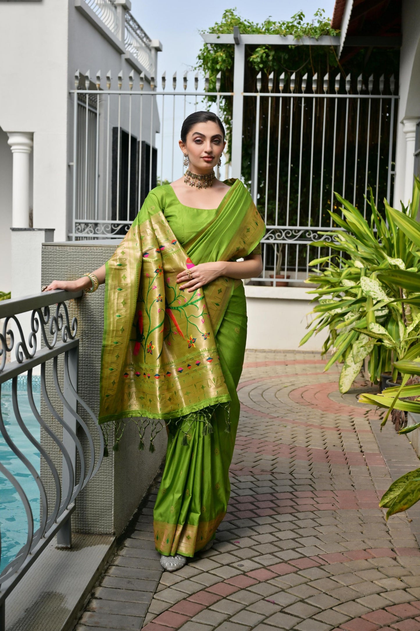 Parrot Green Silk Saree Woven Butta Contrast Golden Peacock Pallu