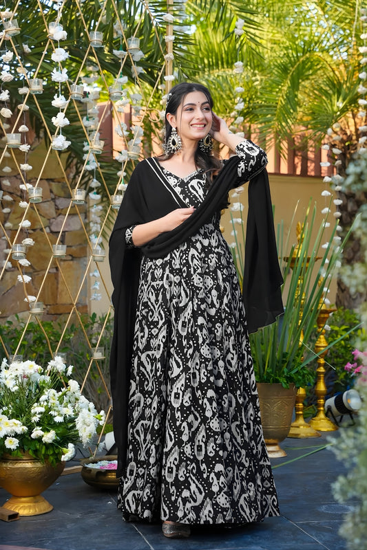 Stylish Black and White Chinon Rayon Digital Printed Casual Gown with Dupatta for Women