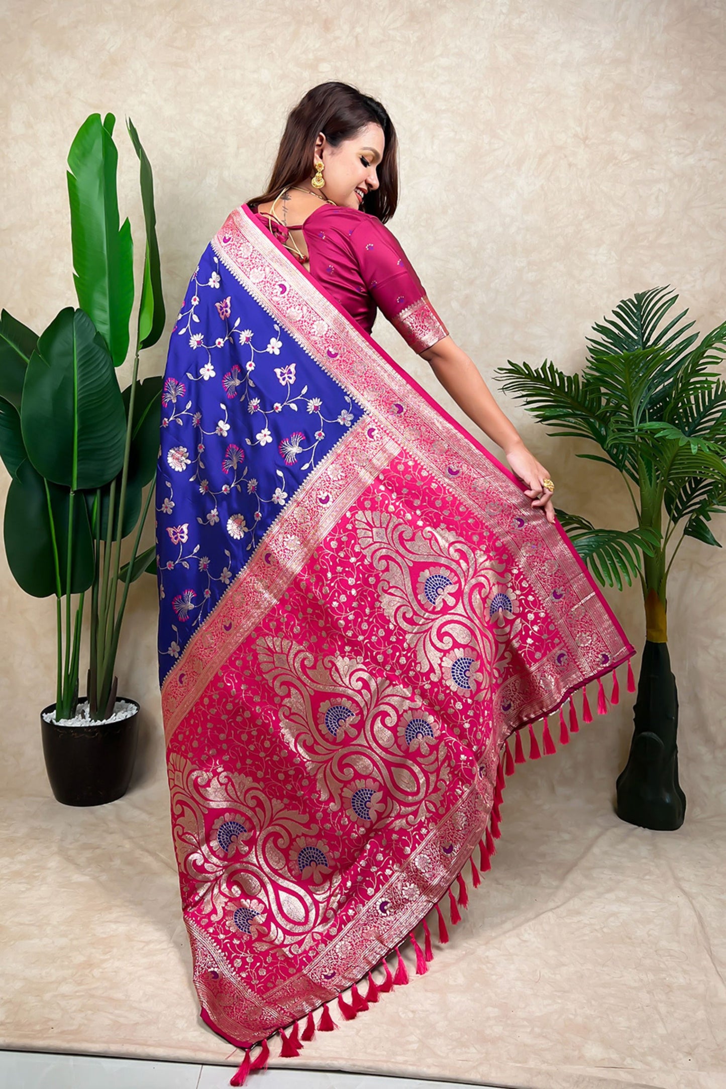 Navy Blue Banarasi Silk Saree Pink Zari Border Floral Weaving Saree