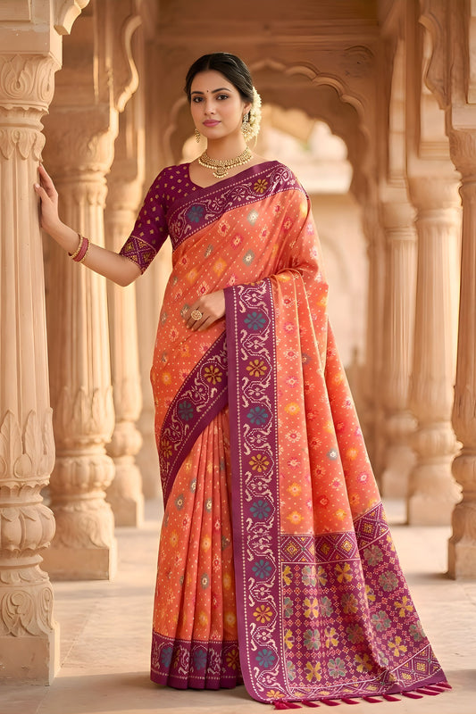 Graceful Lavender Patola Silk Saree Woven Border for Wedding Wear