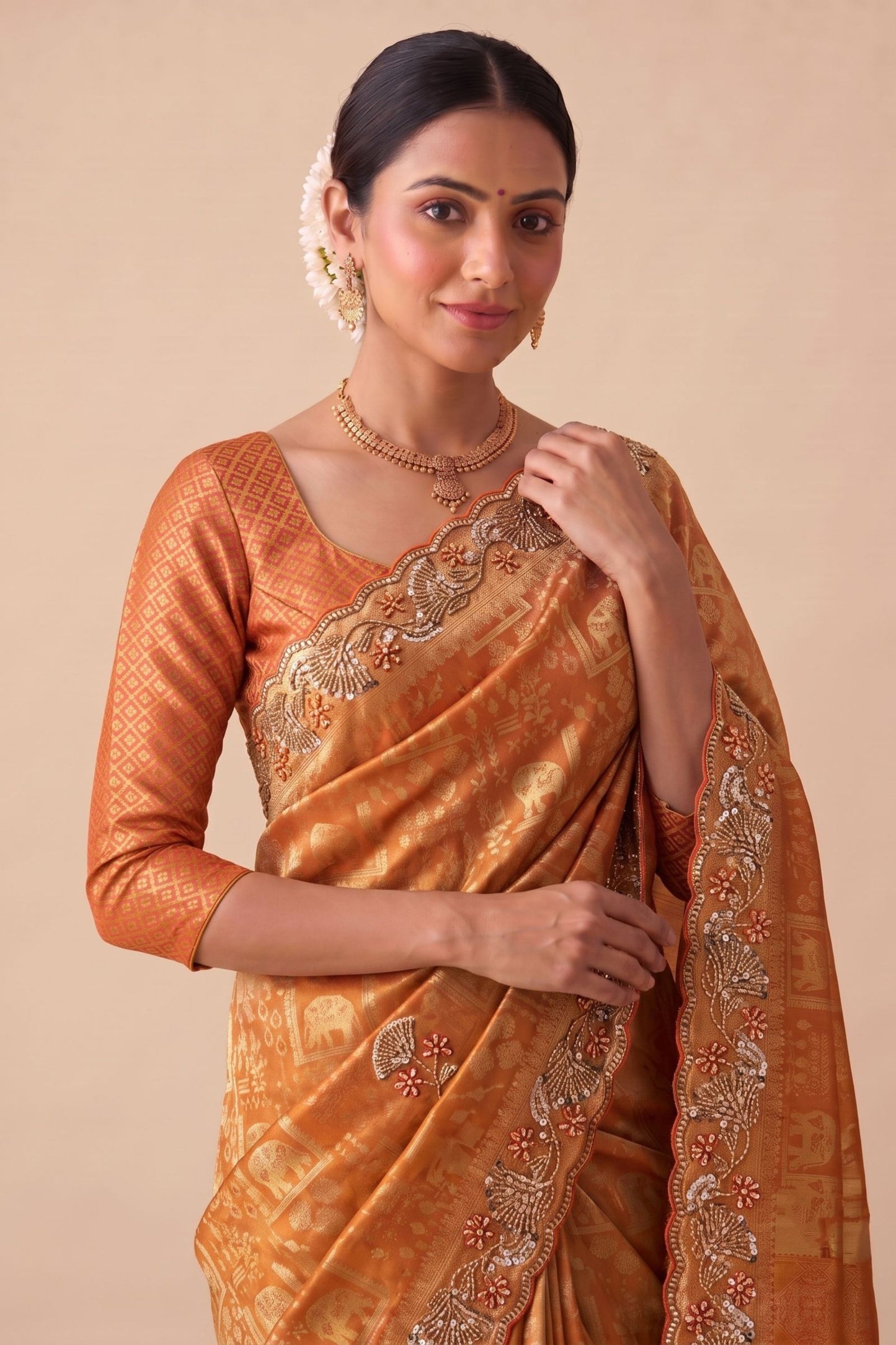 Elegant Gold Banarasi Silk Woven Saree Hand Work for Women