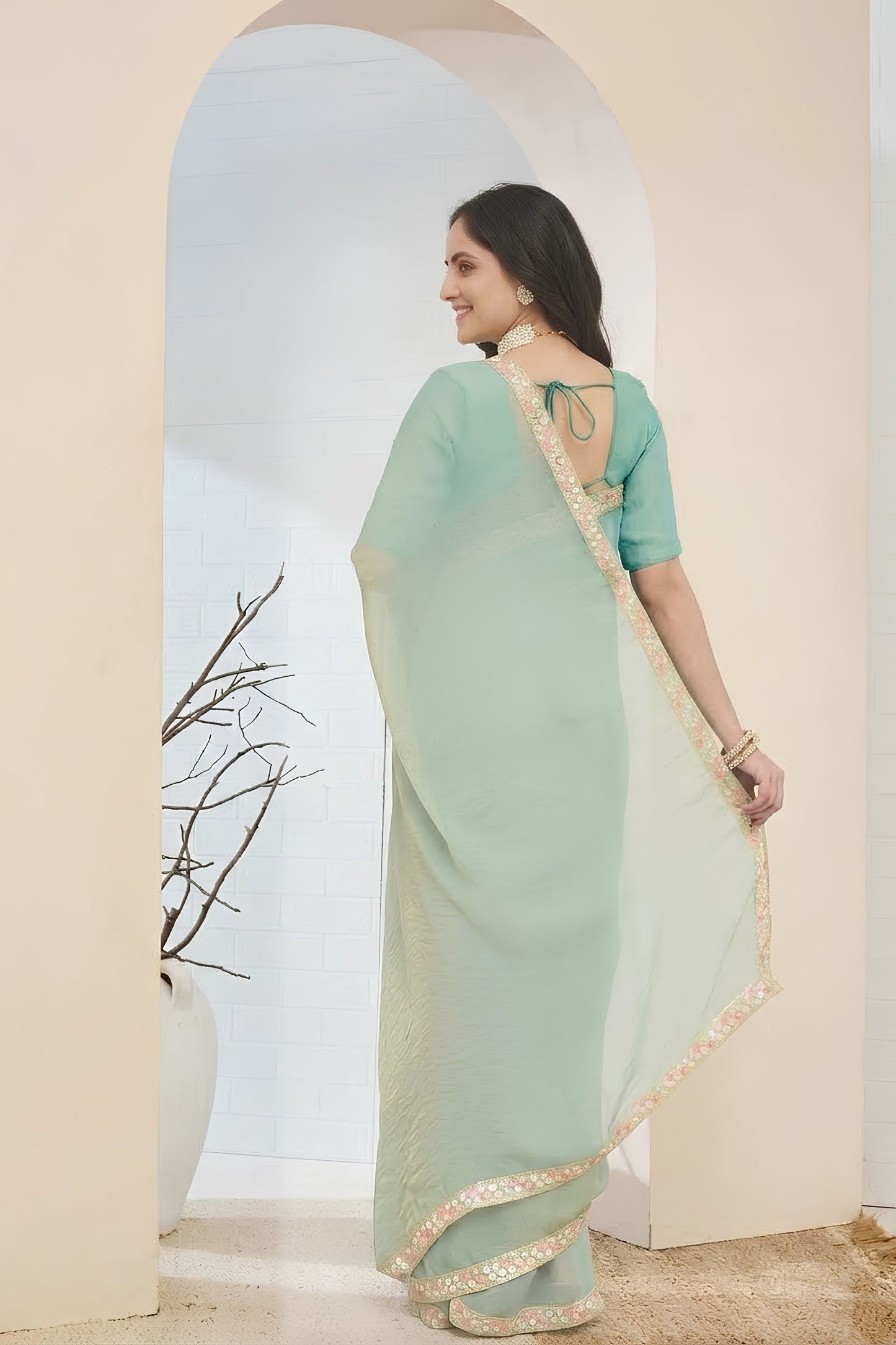 Graceful Sea Green Silk Blend Saree Lace Work Border for Women