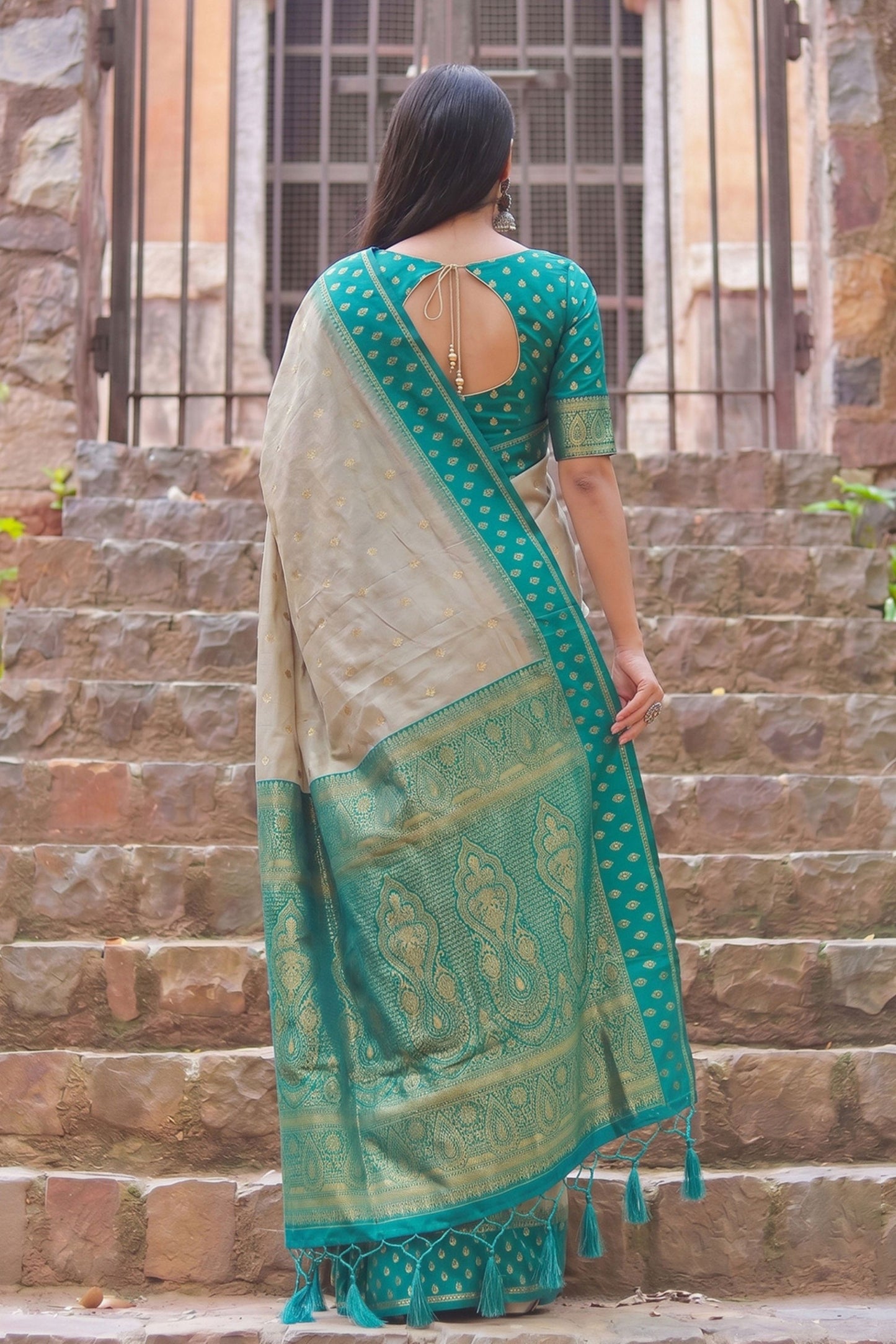 Graceful Beige Cotton Weaving Jari Designer Saree Border for Women