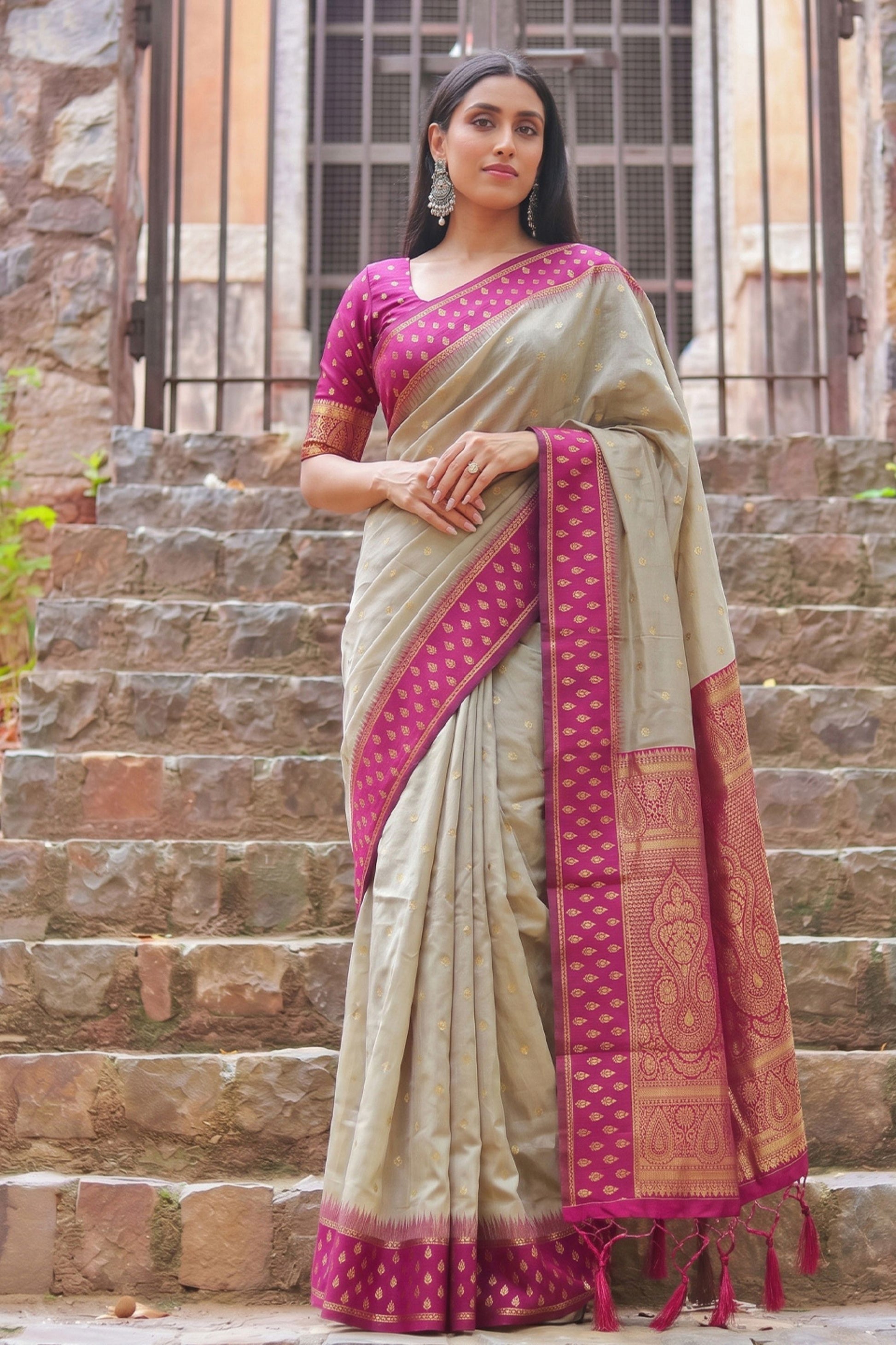 Graceful Beige Cotton Weaving Jari Designer Saree Border for Women