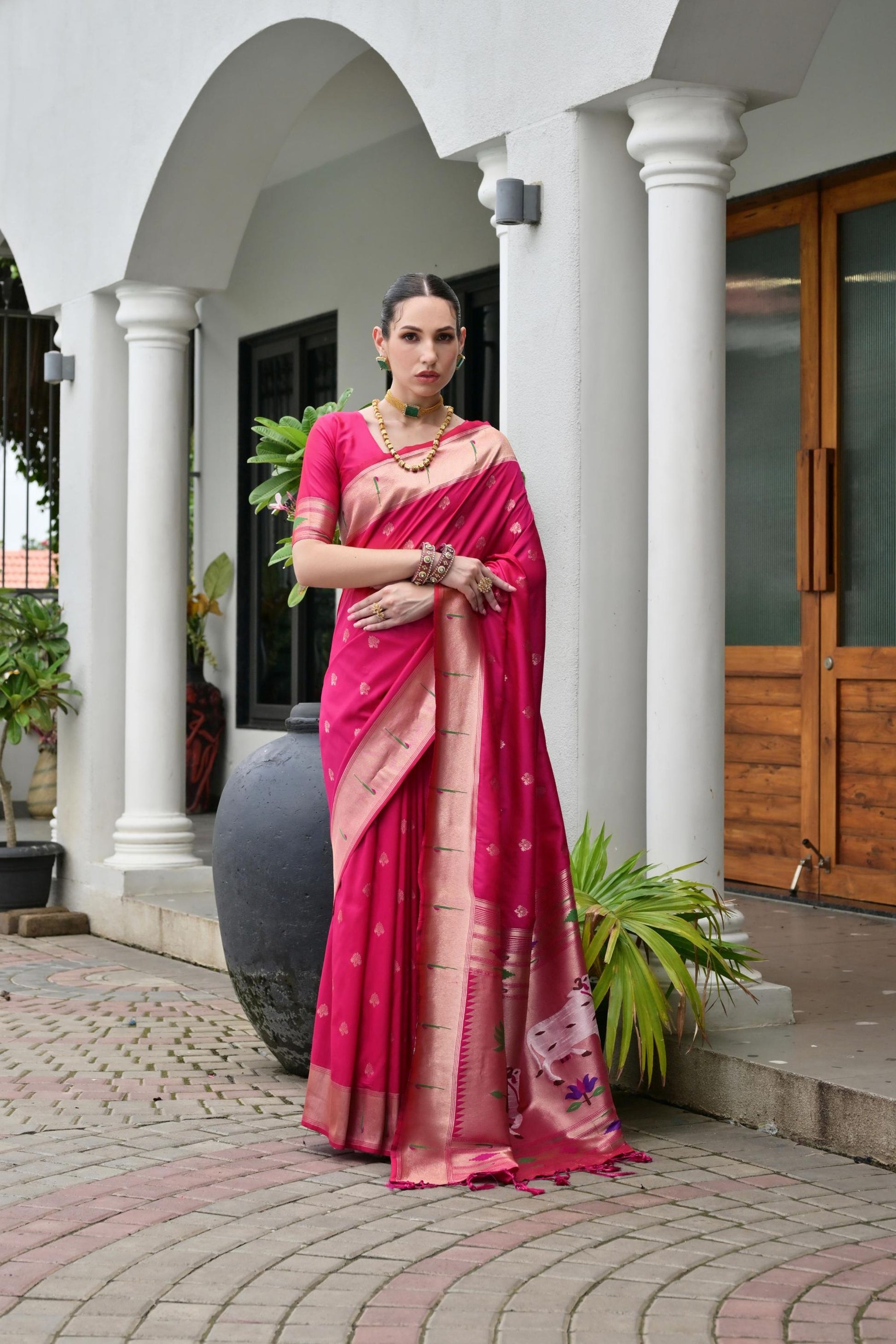 Stunning Rani Pink Banarasi Silk Weaving Saree with Zari Border