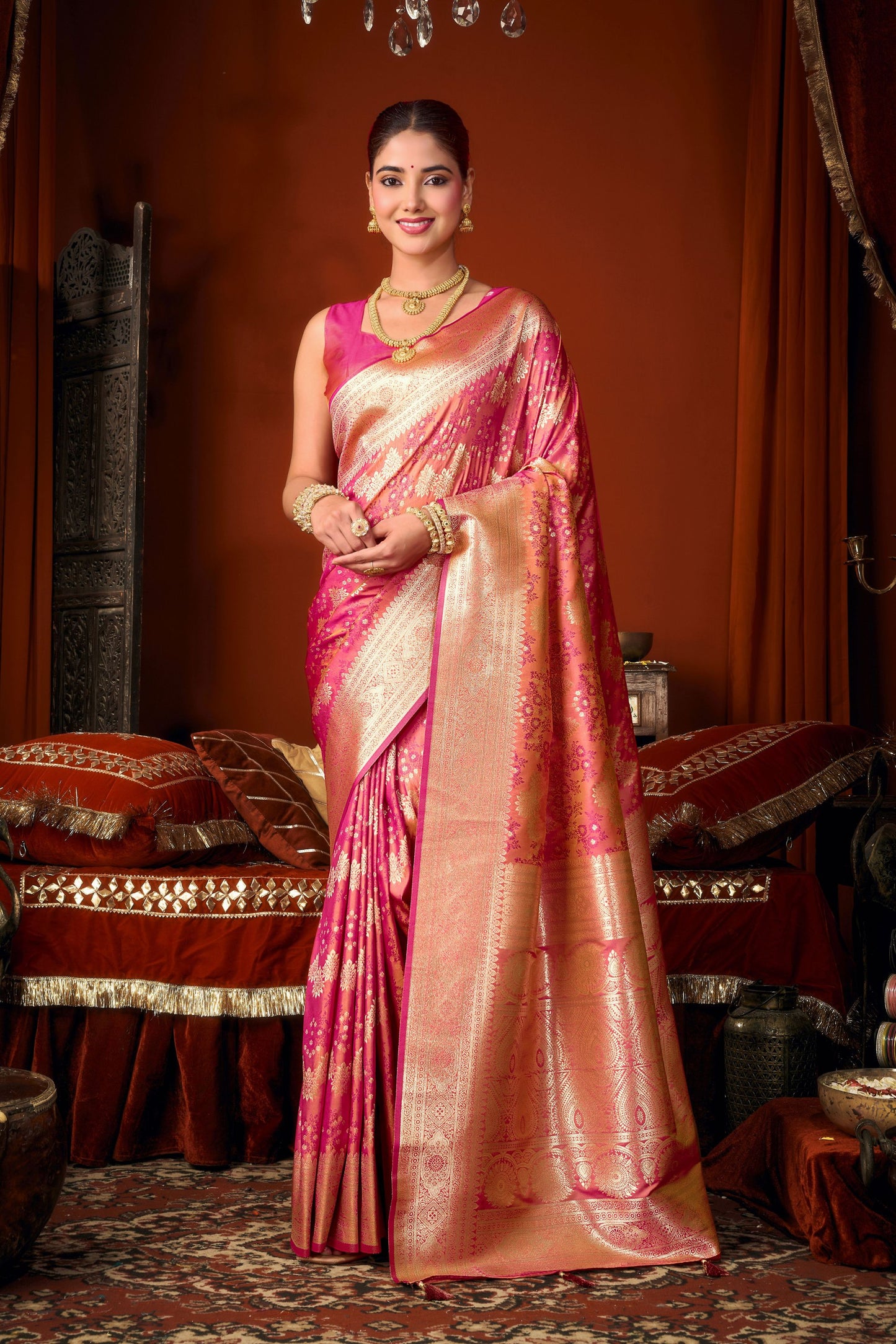 Gorgeous Rani Pink Soft Silk Woven Jacquard Saree For Women
