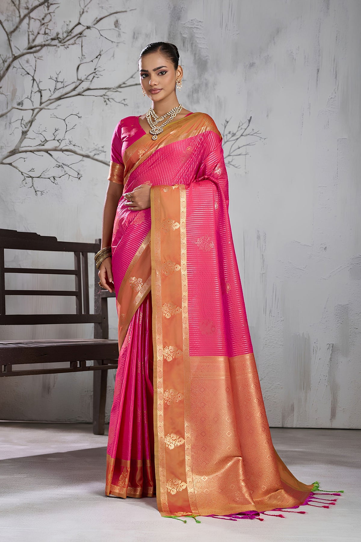 Beautiful Pink Silk Woven Saree with Zari Border for Women