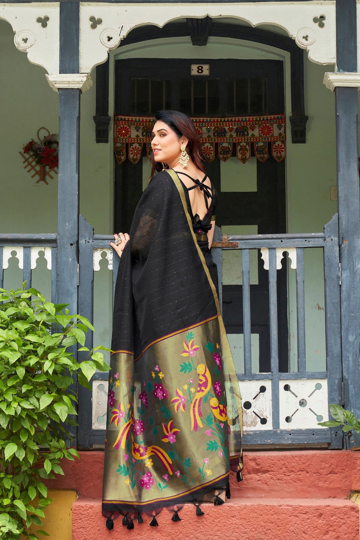 Elegant Black Linen Silk Zari Weaving Designer Saree for Women
