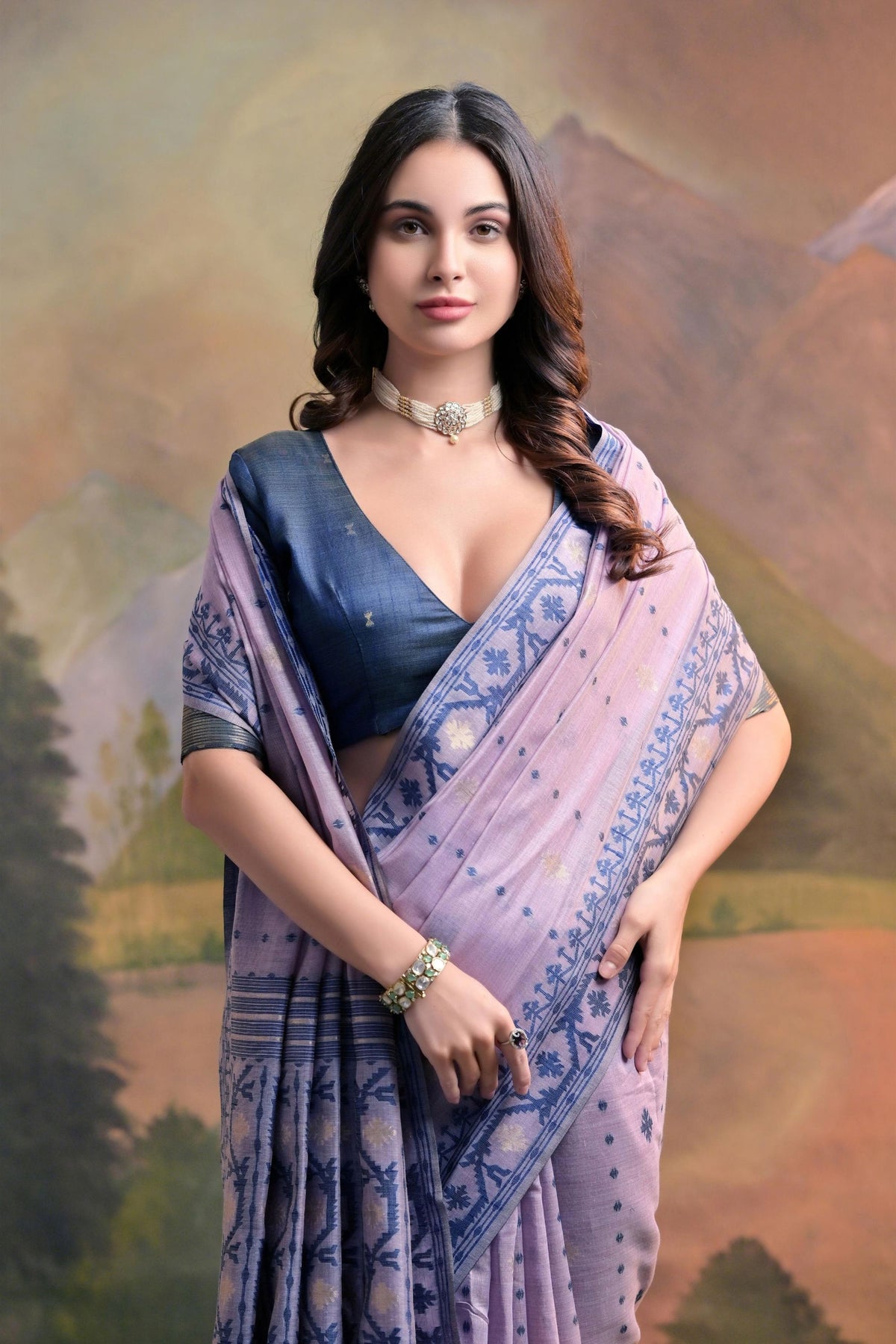 Stylish Lavender Muga Cotton Jamdani Weaving Designer Saree for Women