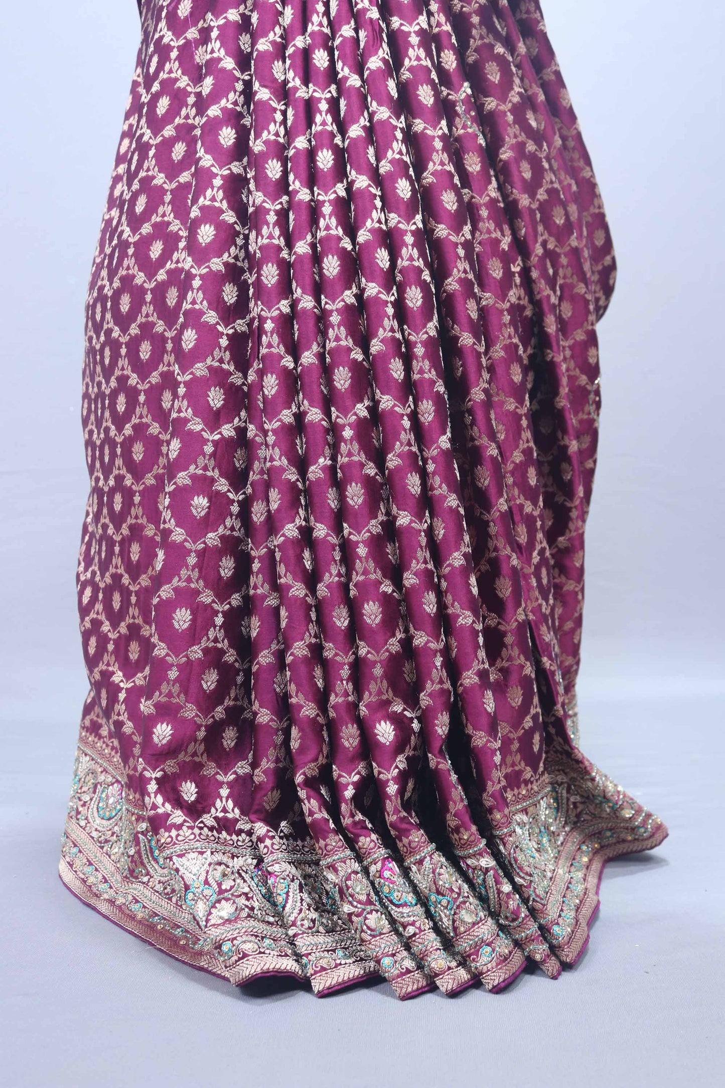 Wine Purple Banarasi Silk Saree with Zari Heavy Traditional Border Tassel Pallu