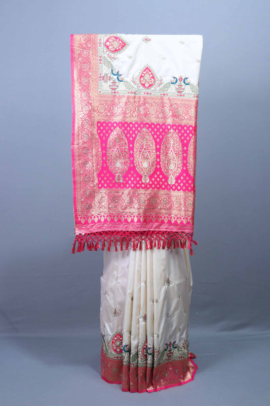 Cream Silk Saree with Pink Zari Woven Pallu, Peacock Motif Border 