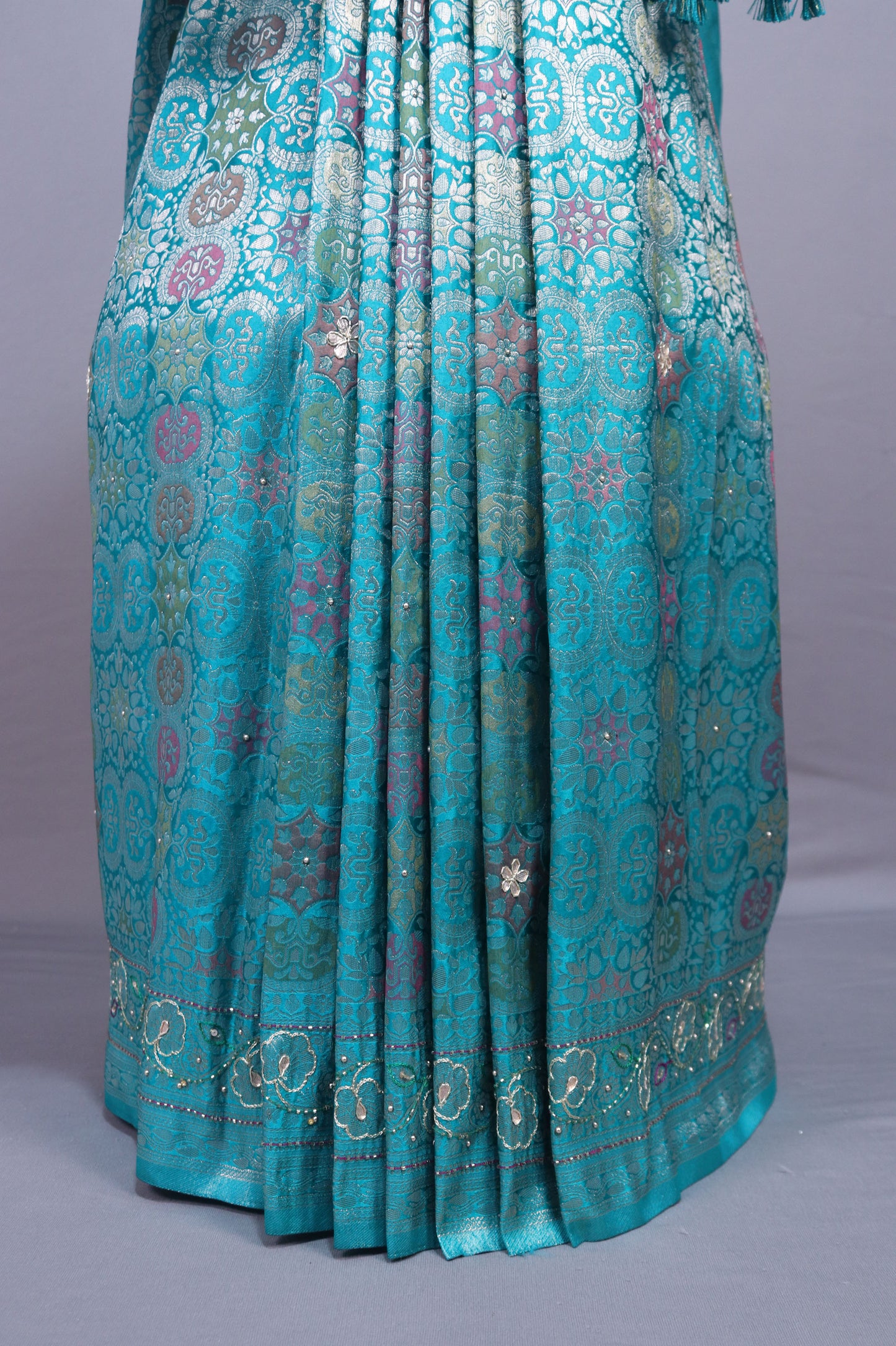 Turquoise Blue Banarasi Silk Saree with Zari Weaving Floral Pallu