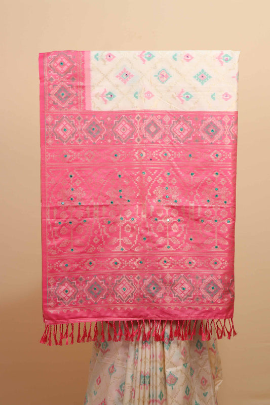 Cream Pink Banarasi Silk Saree Zari Geometric Weaving Traditional Saree