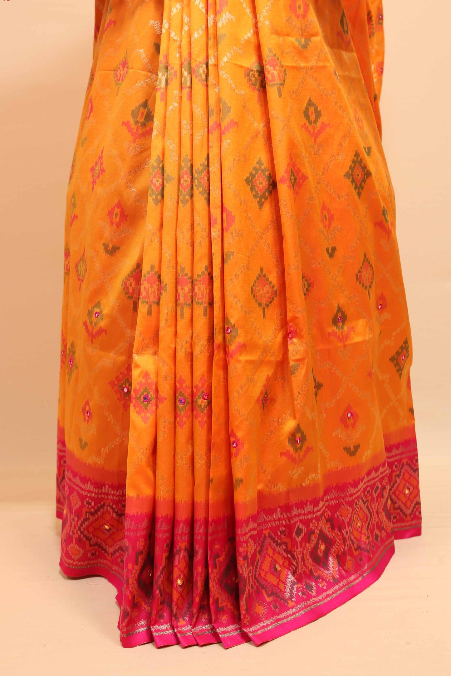 Bright Orange Pink Traditional Silk Saree Woven Border Rich Designer Pallu