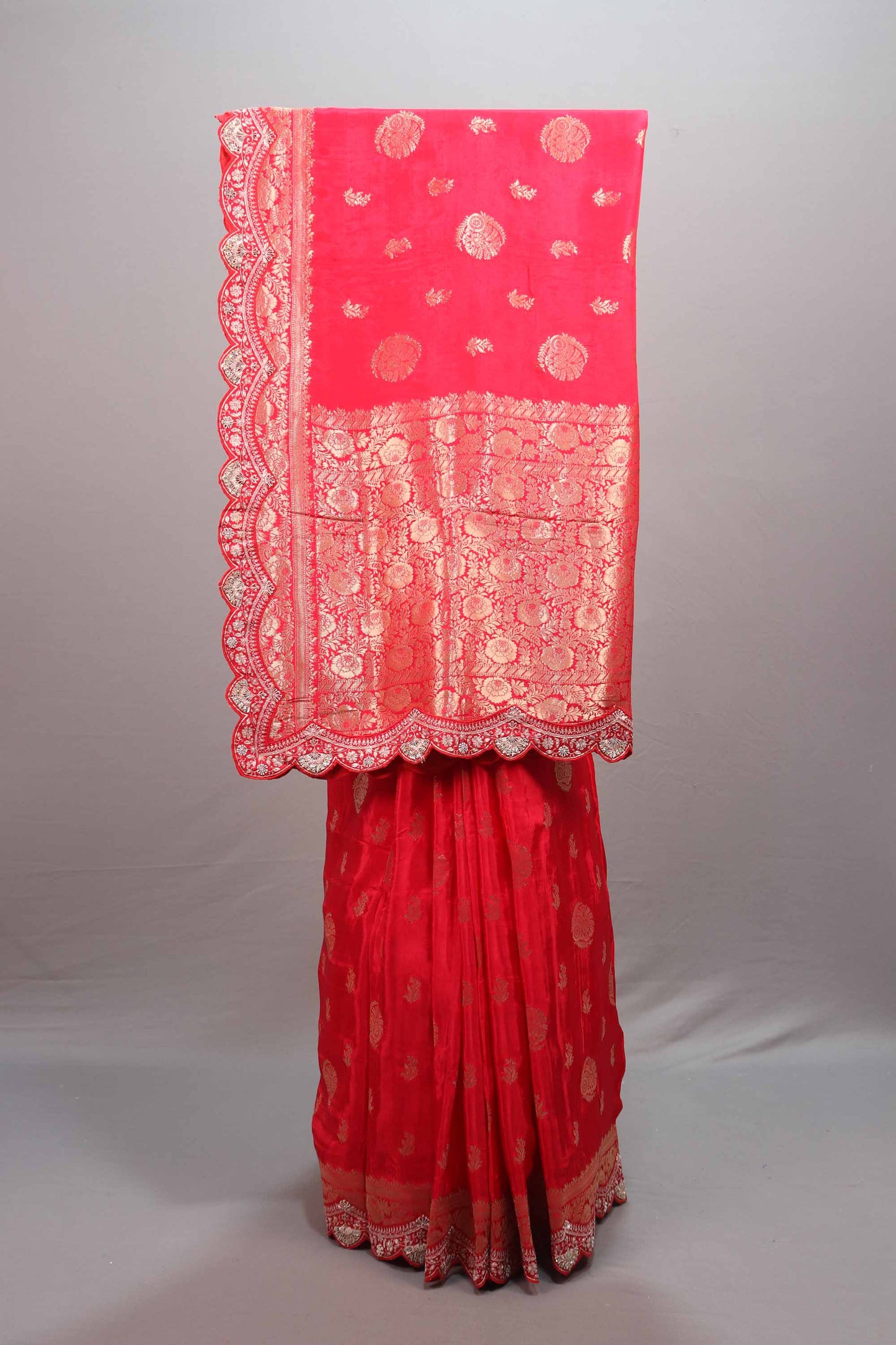 Red Banarasi Silk Saree Heavy Gold Zari Designer Border Rich Pallu