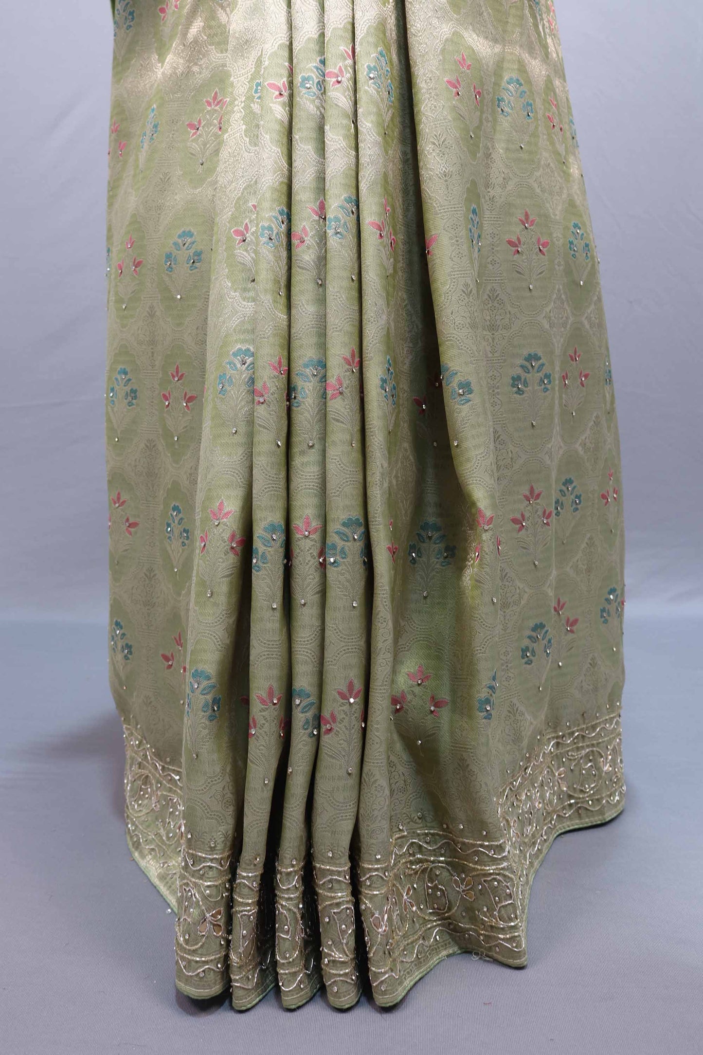 Pastel Green Jacquard Silk Saree Floral Woven Design Embroidered Border