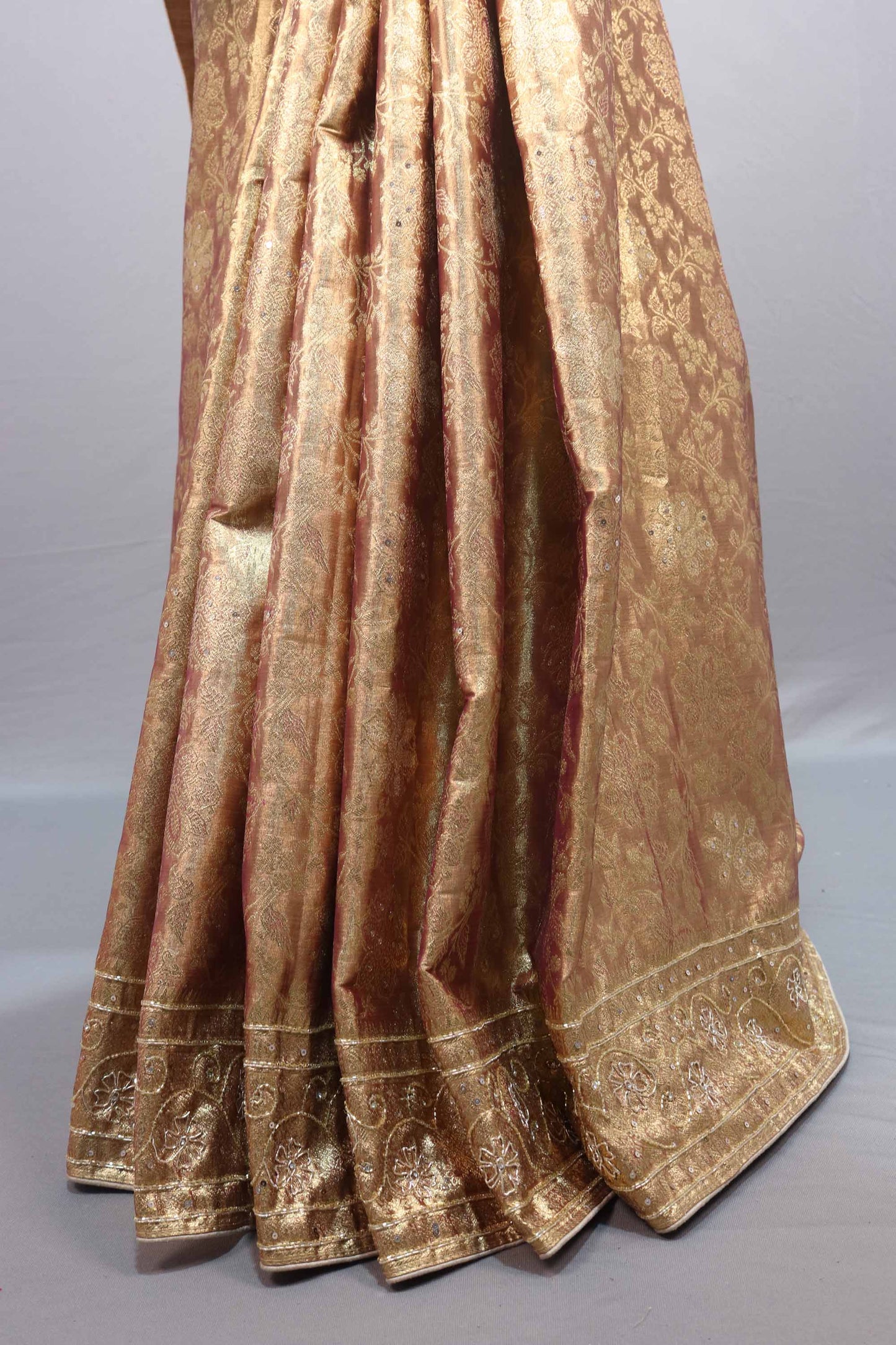 Golden Kanjivaram Silk Saree Heavy Zari Weaving Motifs Rich Designer Border