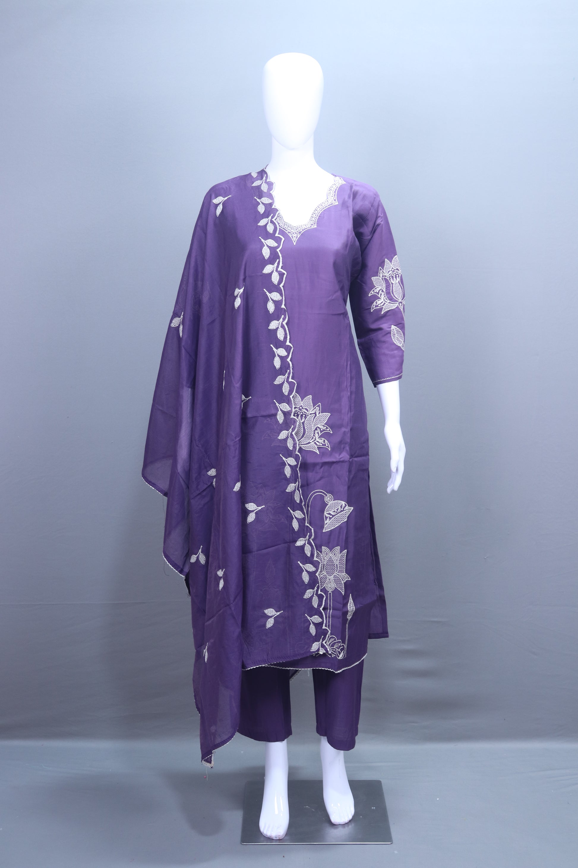 Stylish Purple Suit Set Dupatta Casual Occasions