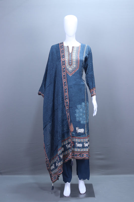 Stylish Blue Suit Set  Neckline Dupatta Casual Occasions