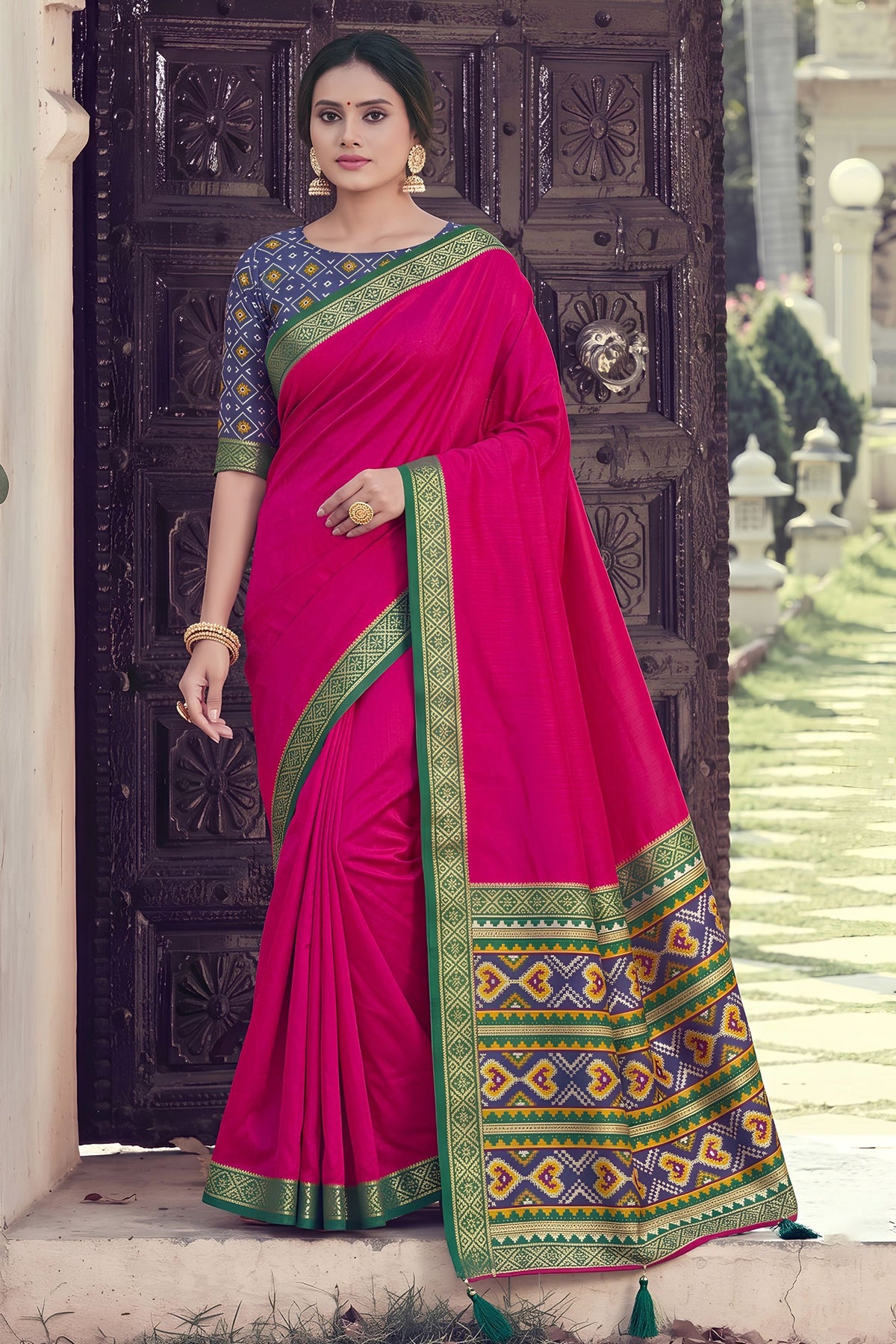 Beautiful Rani Pink Silk Woven Designer Saree for Women