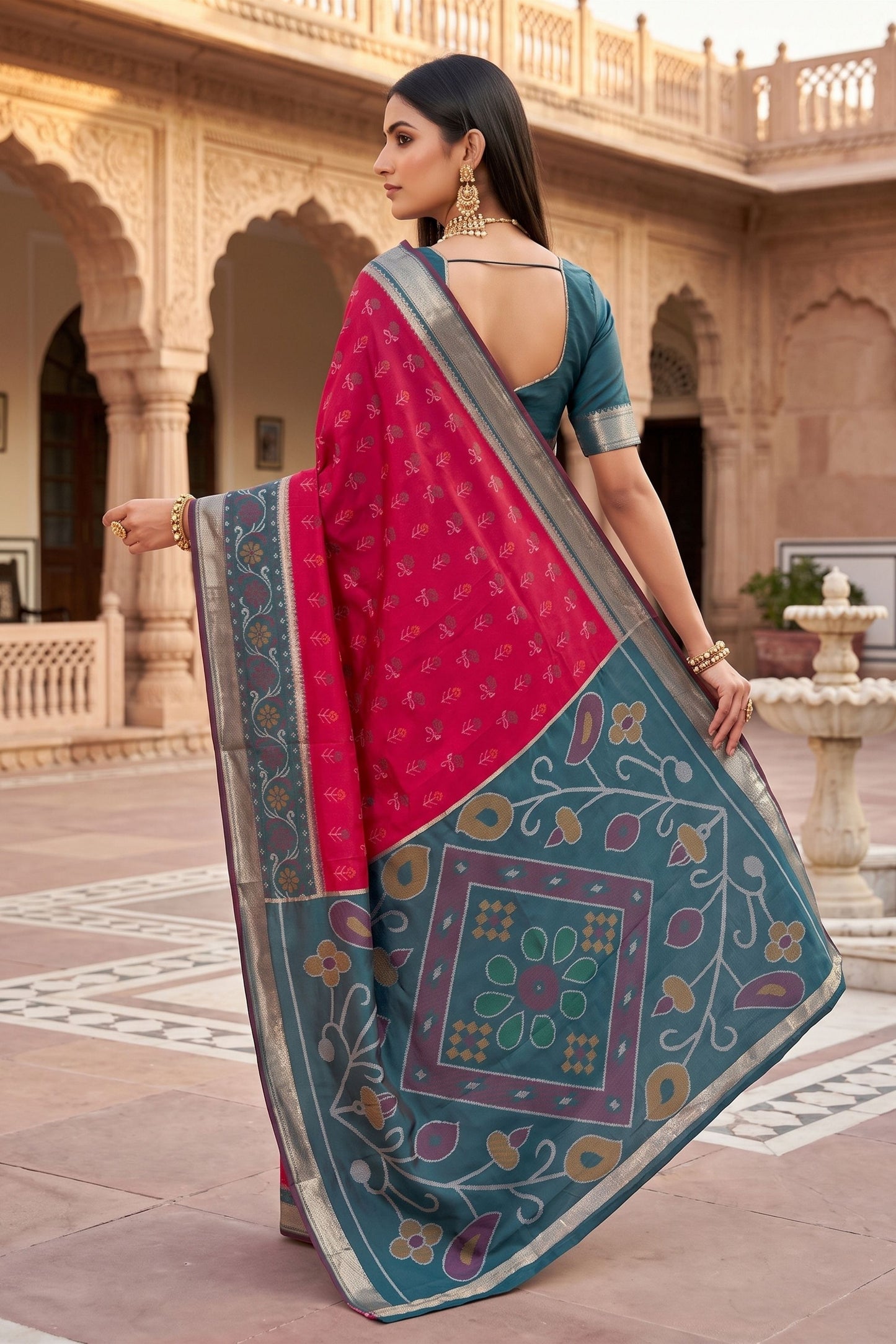 Beautiful Rani Pink Pochampalli Silk Weaving with Zari Border Saree for Women