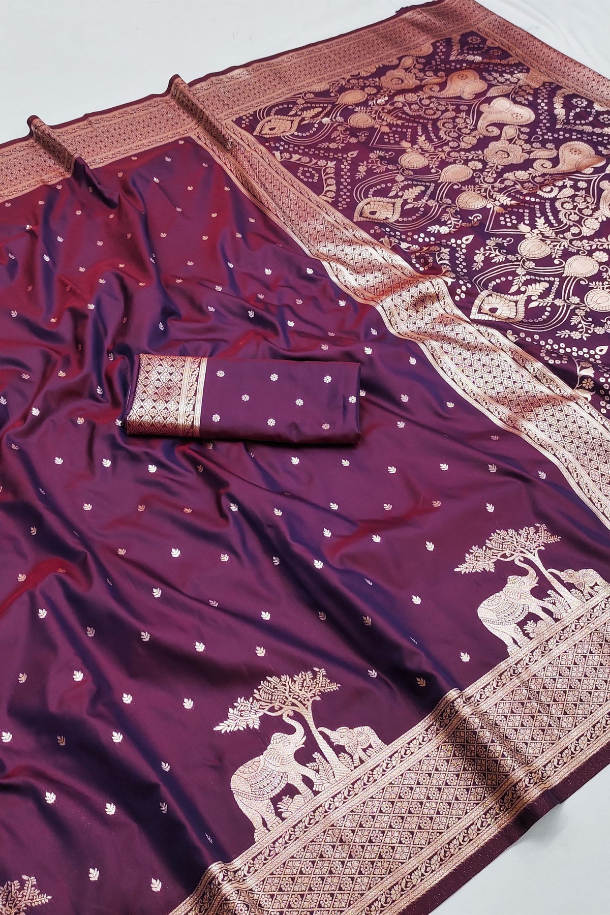 Royal Purple Pure Banarasi Silk Weaving Zari Motifs Designer Saree for Women
