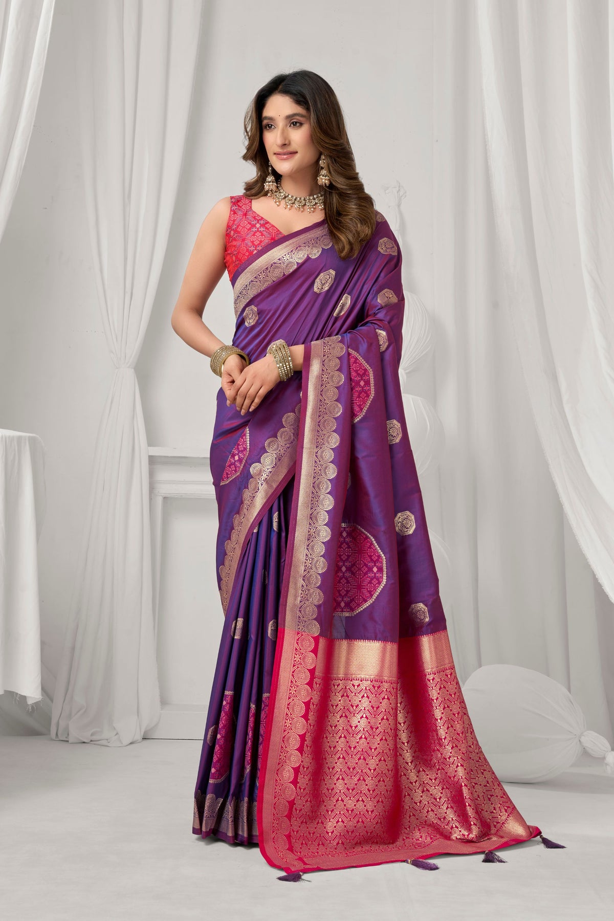 Enchanting Purple Soft Silk Saree with Zari Woven Work for Women
