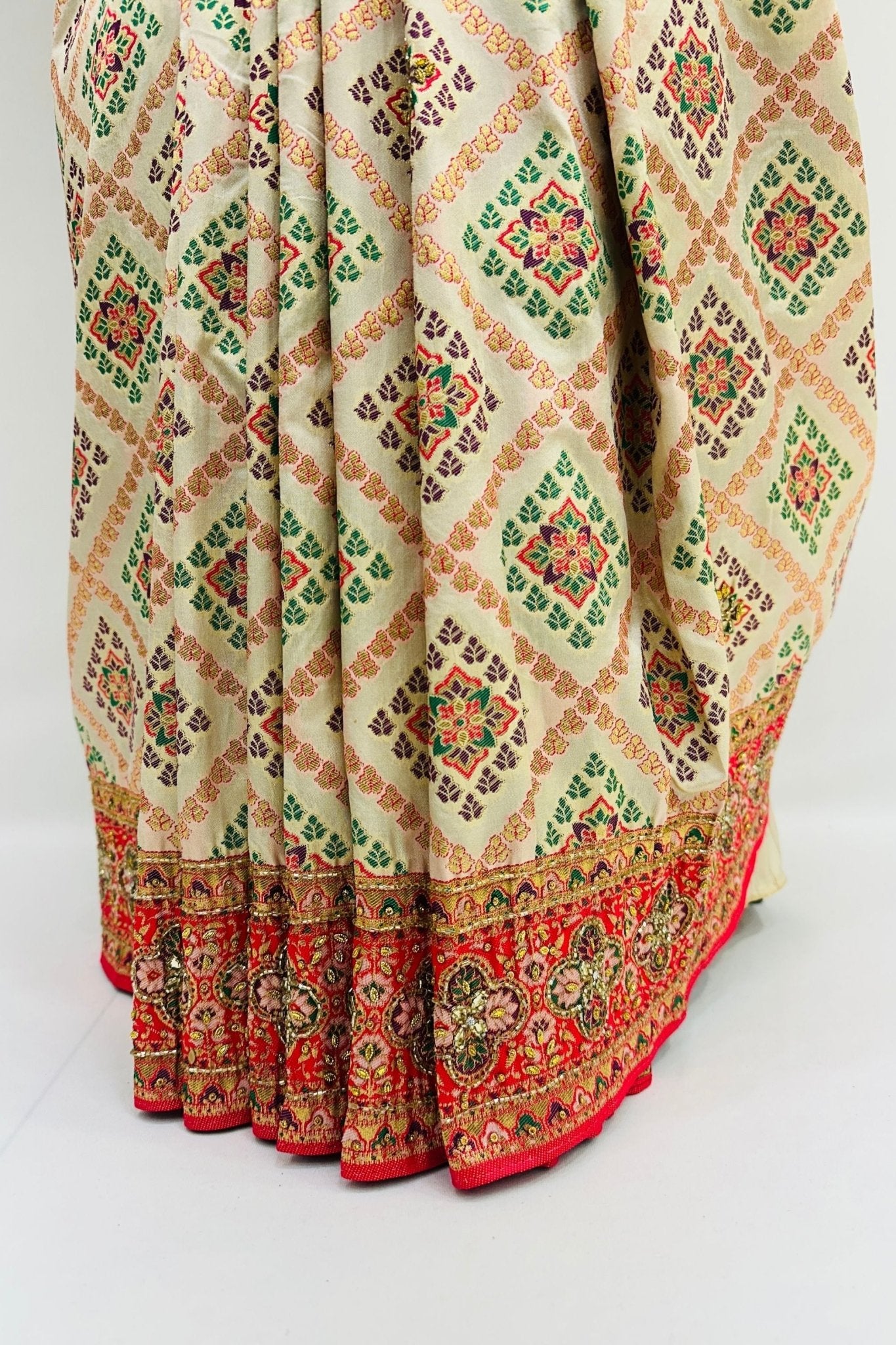 Elegant Beige & Red Printed Saree - Mangaldeep NX