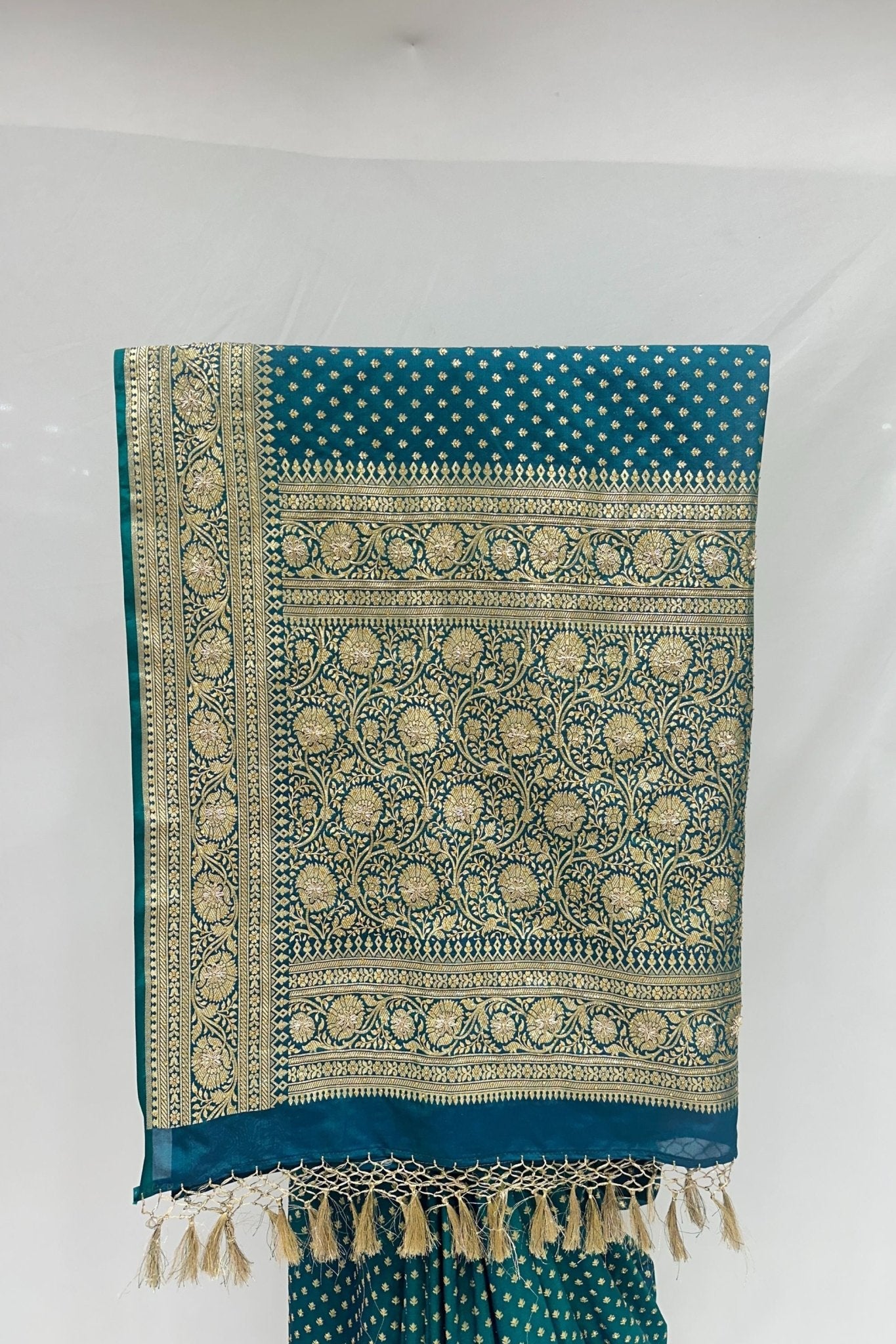 Elegant Bottle Green Banarasi Silk Saree - Mangaldeep NX