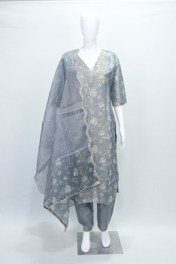 Elegant Grey Floral Embroidered Organza Kurta Set with Matching Pants and Dupatta - Mangaldeep NX